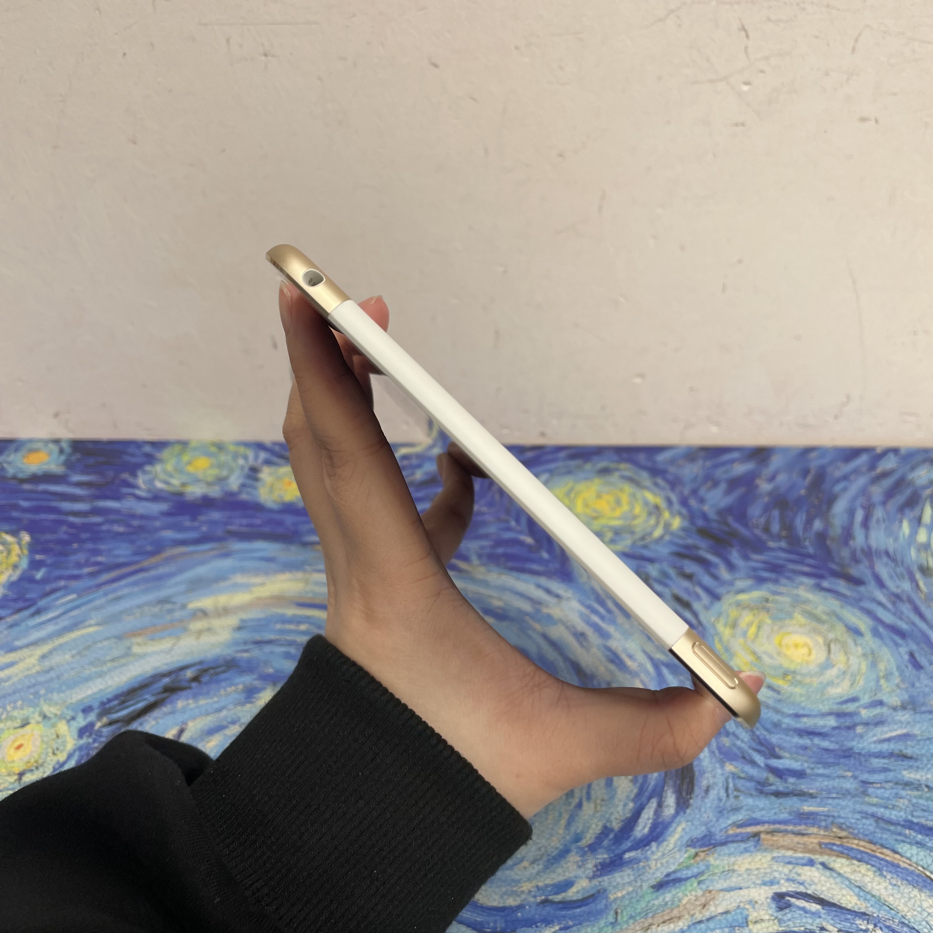 *483889 iPad mini 4 完美機 128GB 插卡版 金色