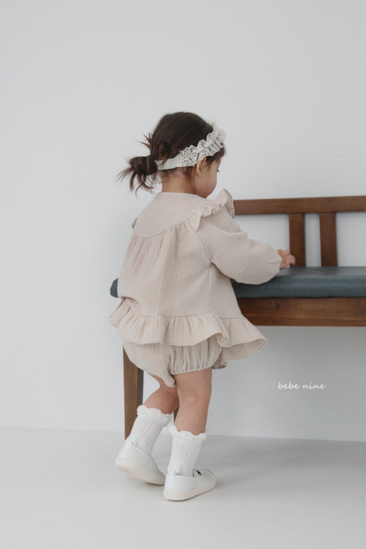 🌸預訂 韓國直送🌸🇰🇷Bebenine兩色荷葉花邊棉紗長袖上衣燈籠褲套裝