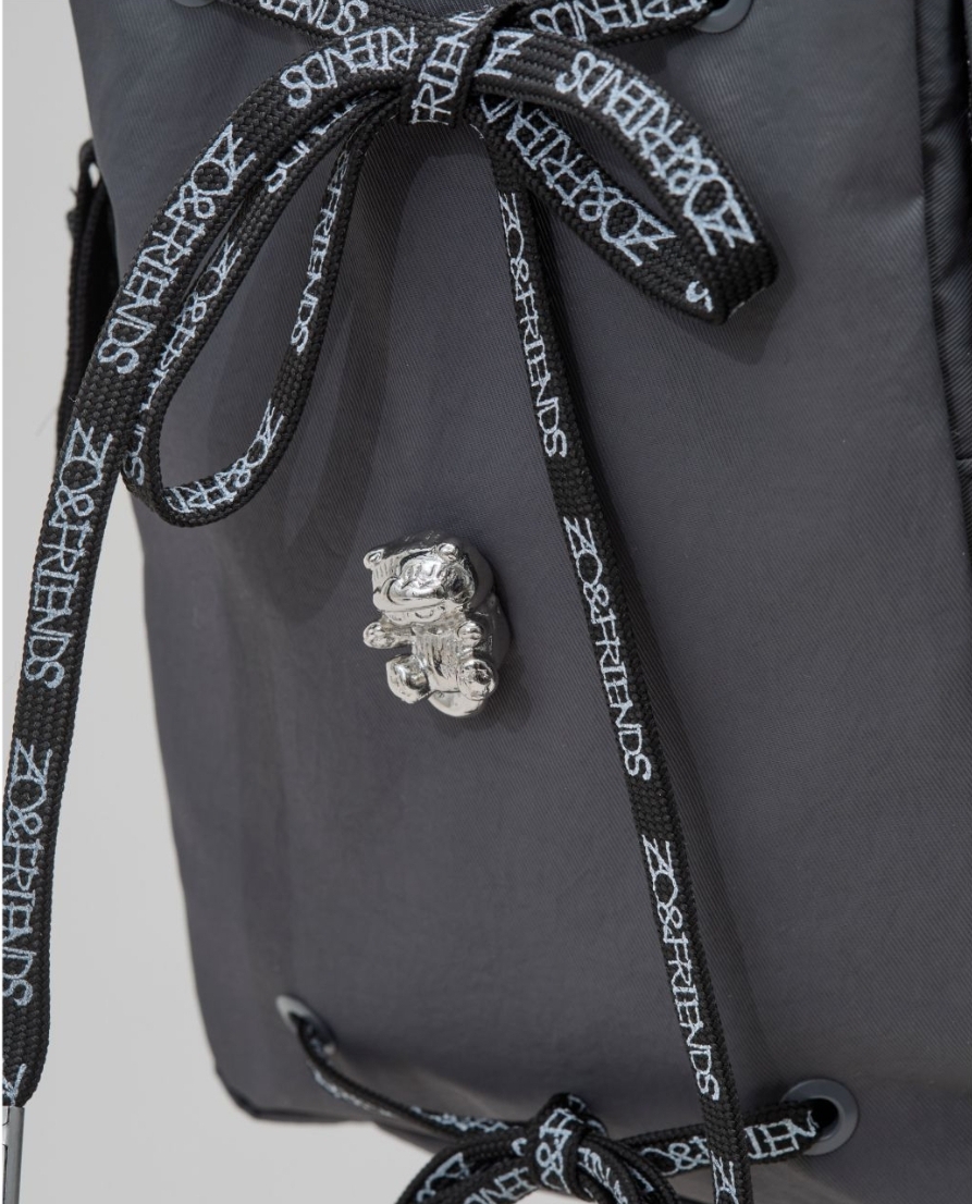 G-DRAGON -  ZO& FRIENDS X Coller Limited 