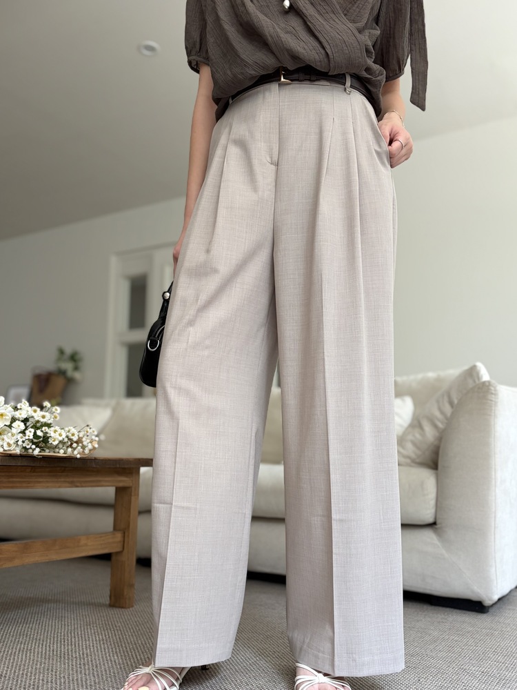[極薄!] Strap Detail Pleated Pants (Oatmeal)