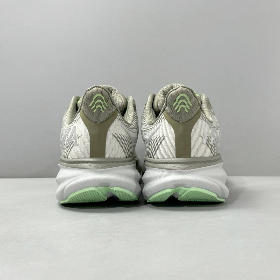 HOKA ONE ONE Clifton 9