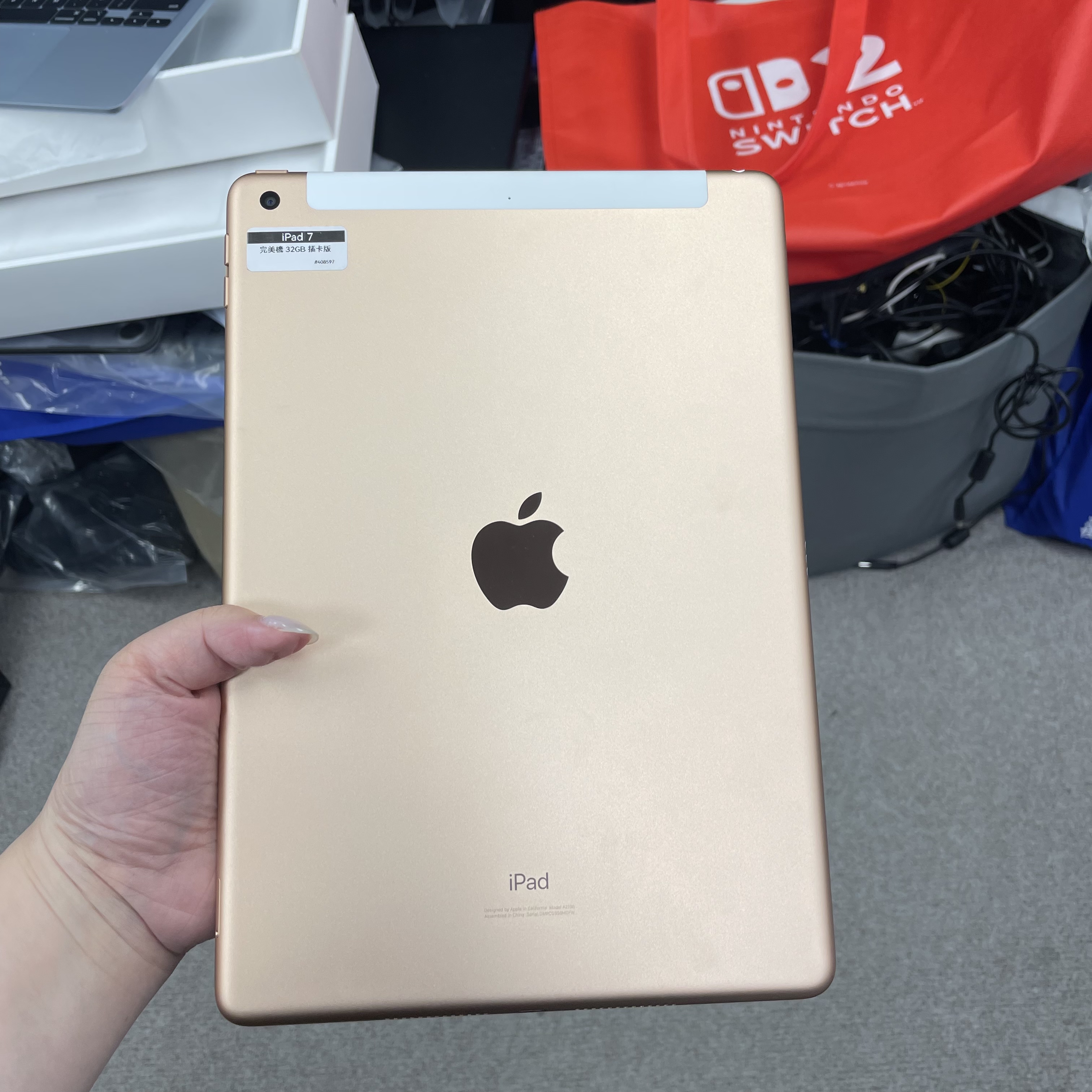*408597 iPad 7 完美機 32GB 插卡版 粉色 pink