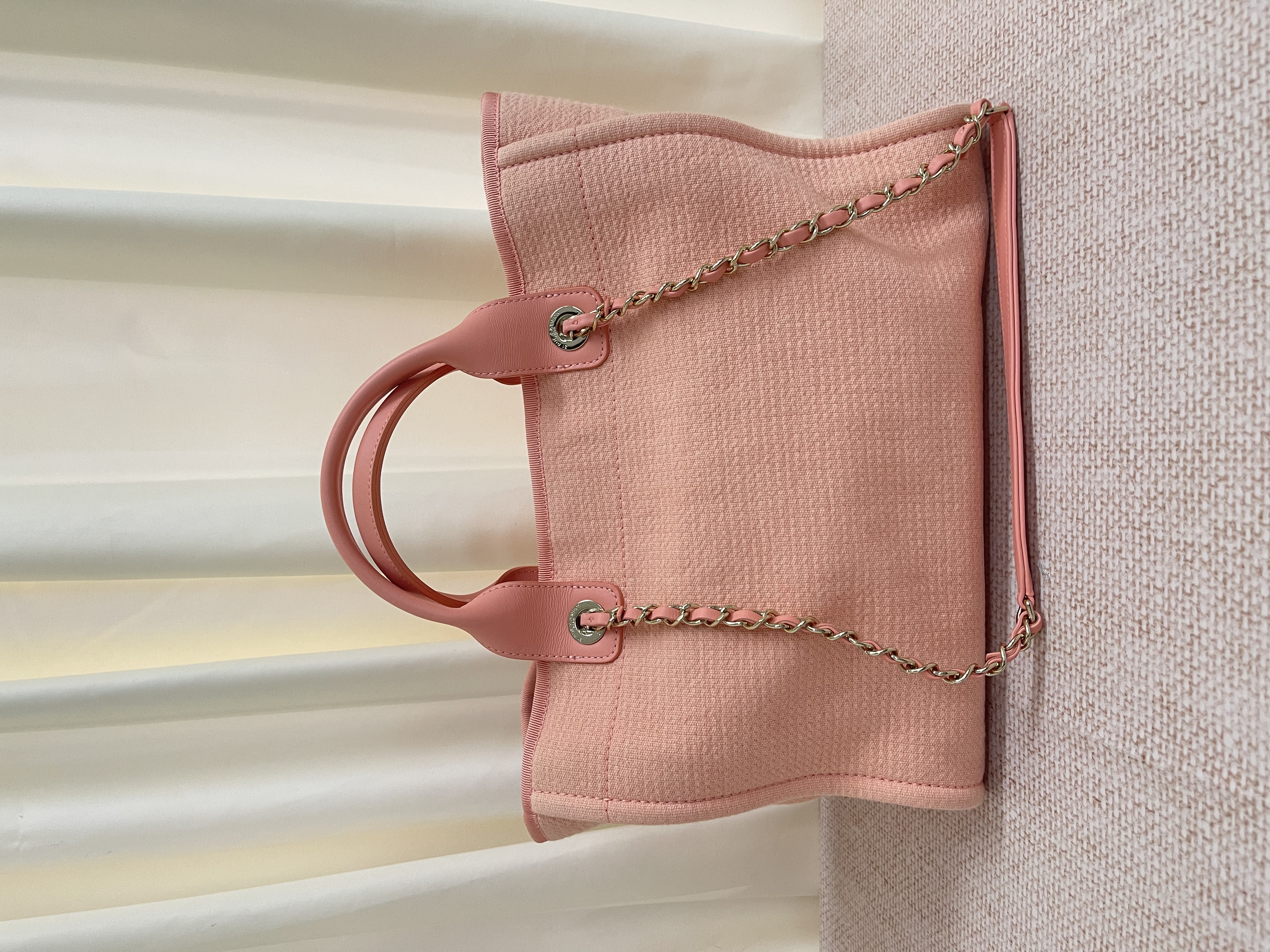 Pre-owned Chanel Deauville Tote Bag/ Product Code: 26031308