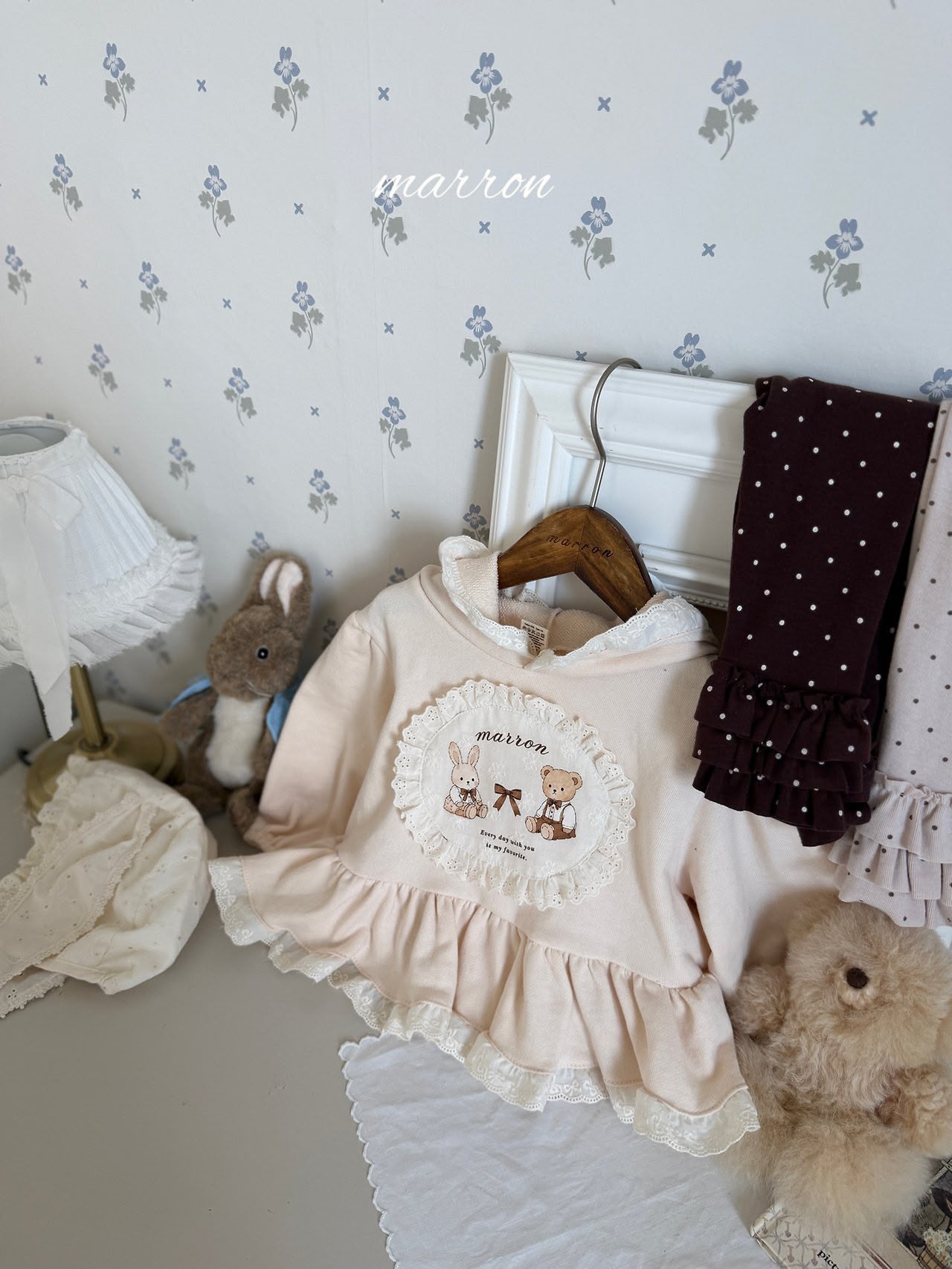AW6096 Top