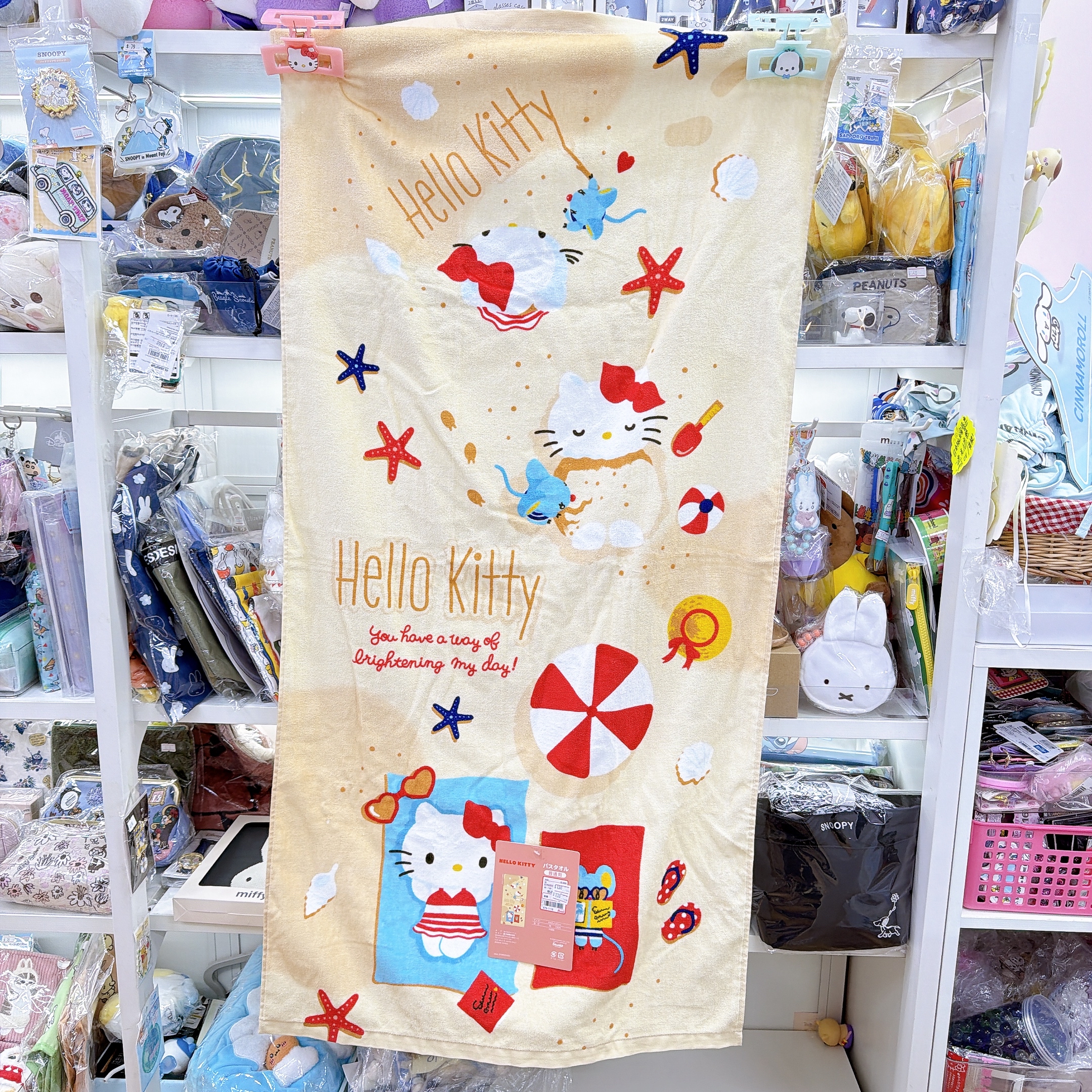 日本直送Hello Kitty 120×60 cm浴巾