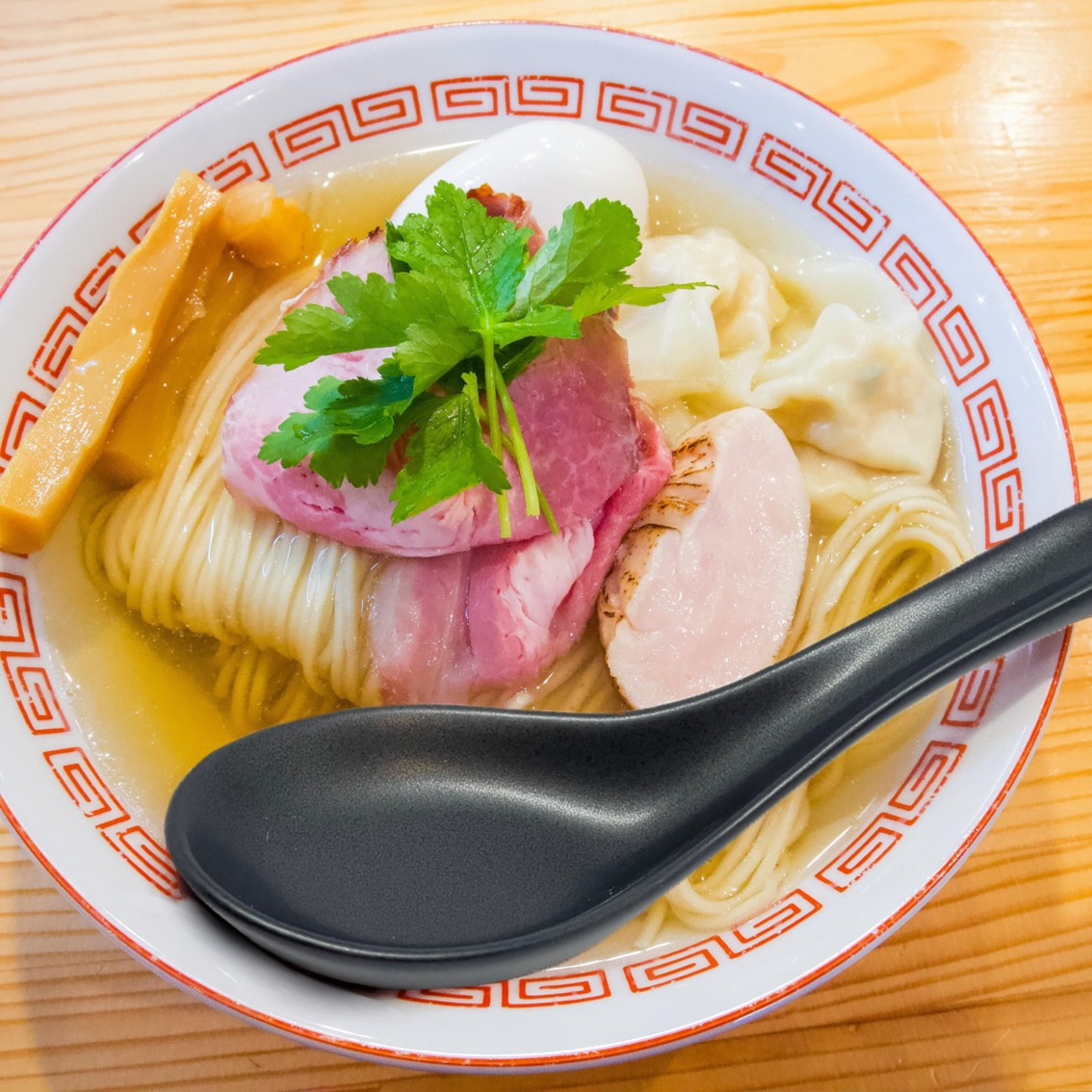【日本製】美濃燒黑色啞光掛耳手把陶瓷匙羹