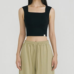 【美感粗肩帶TOP】現貨_FEWFBT081 Banda Soft Square Crop Top by front2line