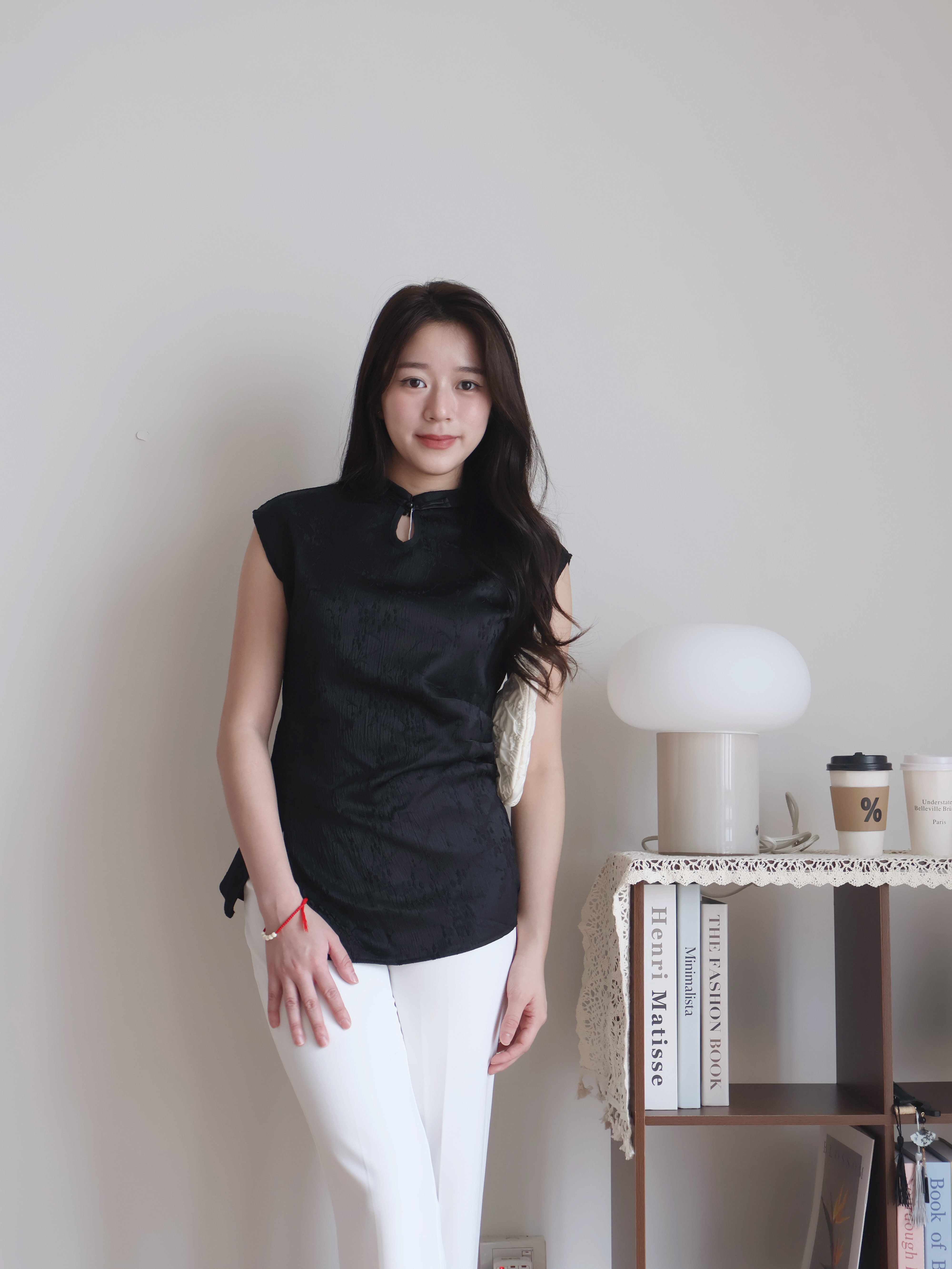 SL30 Black Mandarin Top