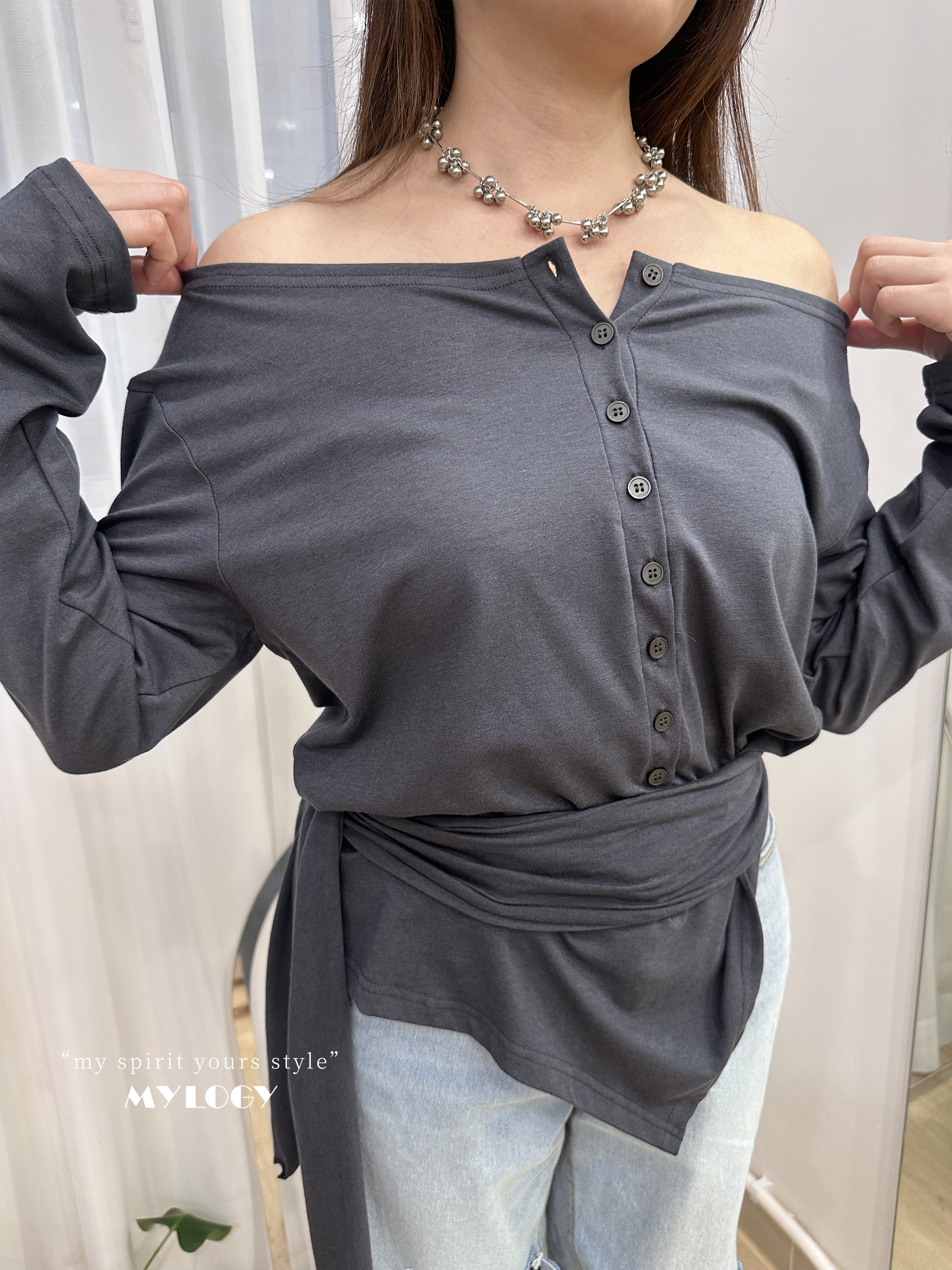 韓系 L/S Off Shoulder 排扣不規則下擺 TEE JD0008 - 深藍 Navy