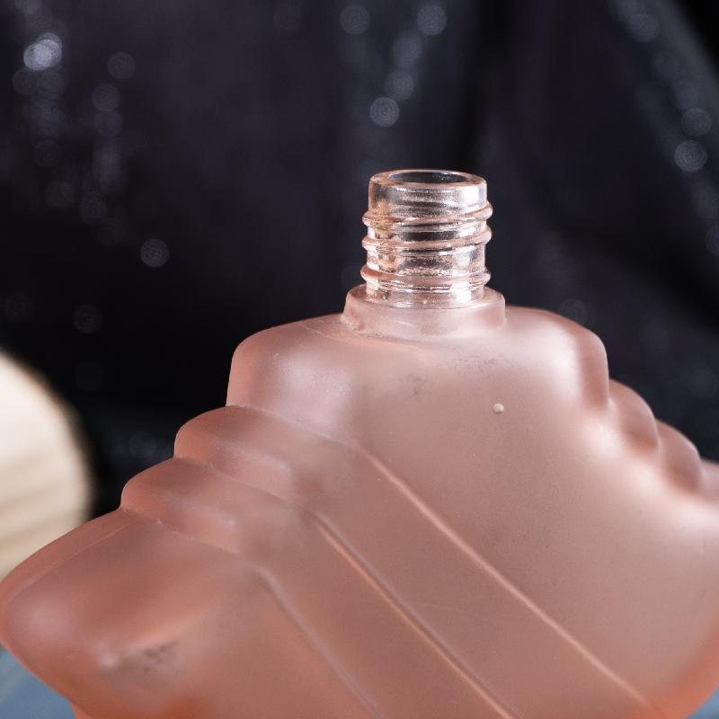 Vintage 1960s Peach Pink Frosted Glass Atomizer / Perfume Bottle from Canada (MT1895)