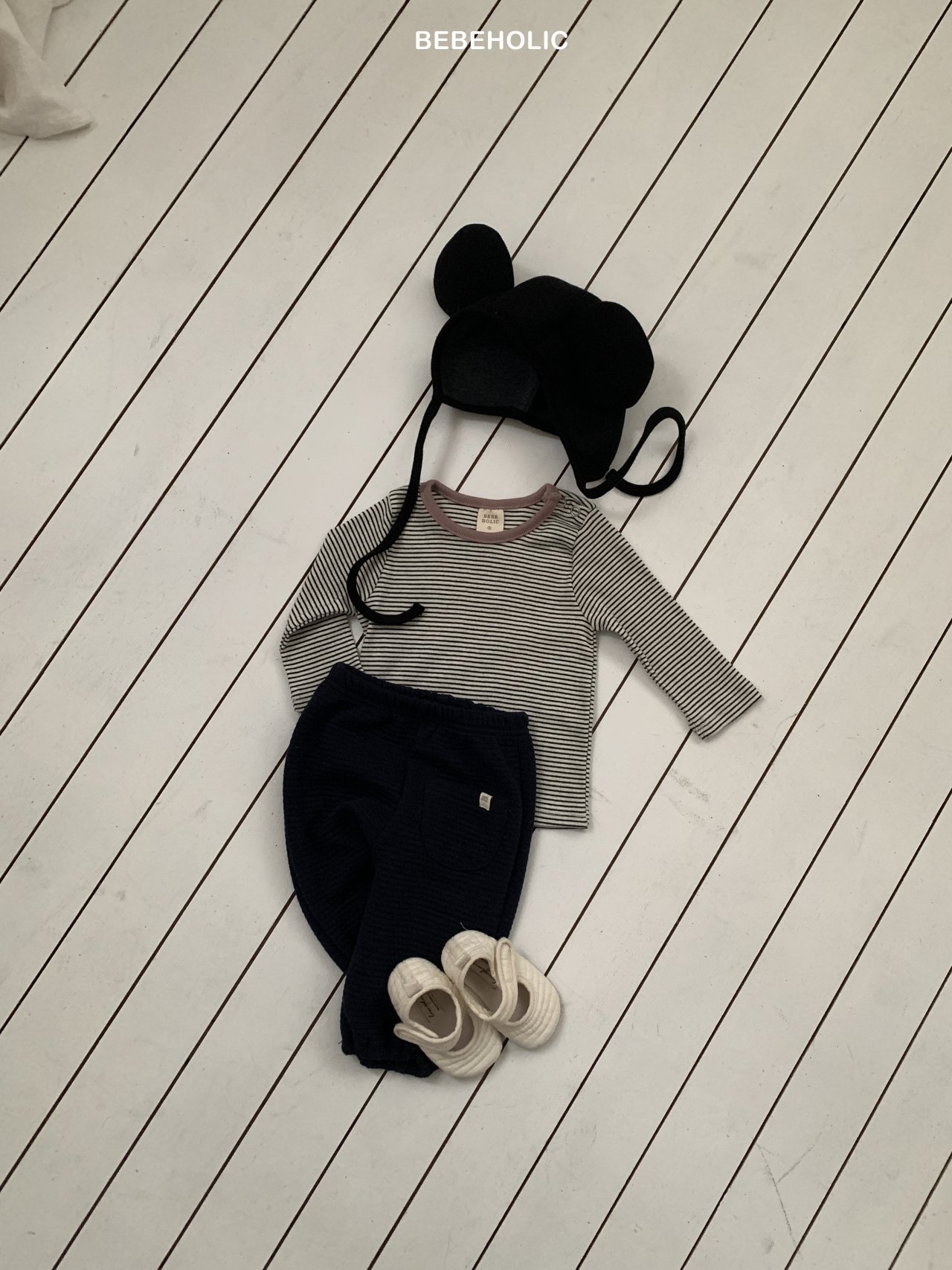 🌸預訂 韓國直送🌸🇰🇷BEBEHOLIC三色條紋打底長袖上衣