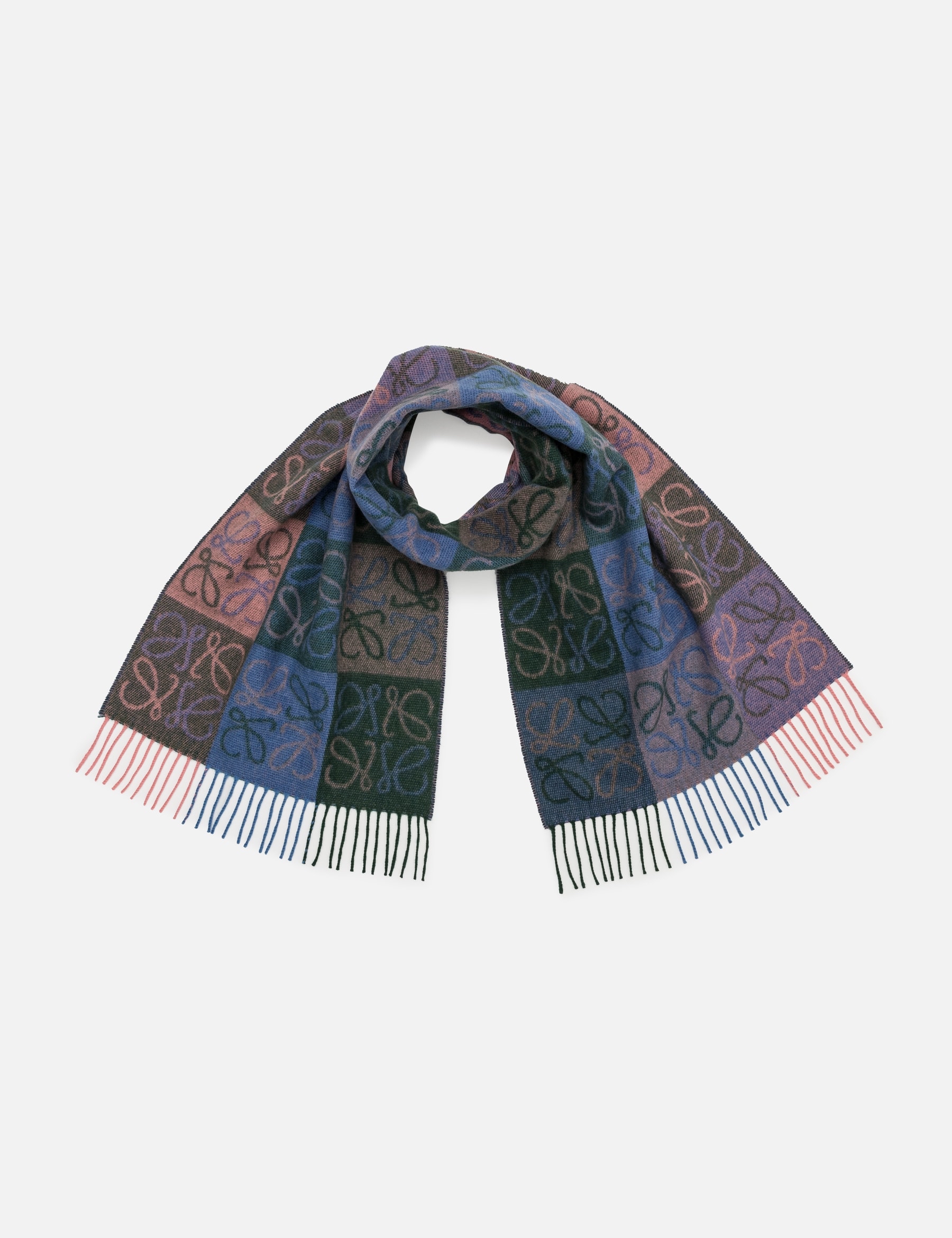 LOEWE Anagram Scarf caremere 羊毛頸巾100%Authentic ,98%new 180cm x40cm