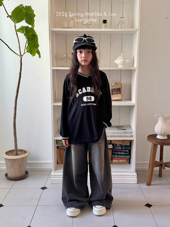 🇰🇷Matilda&Lee tee