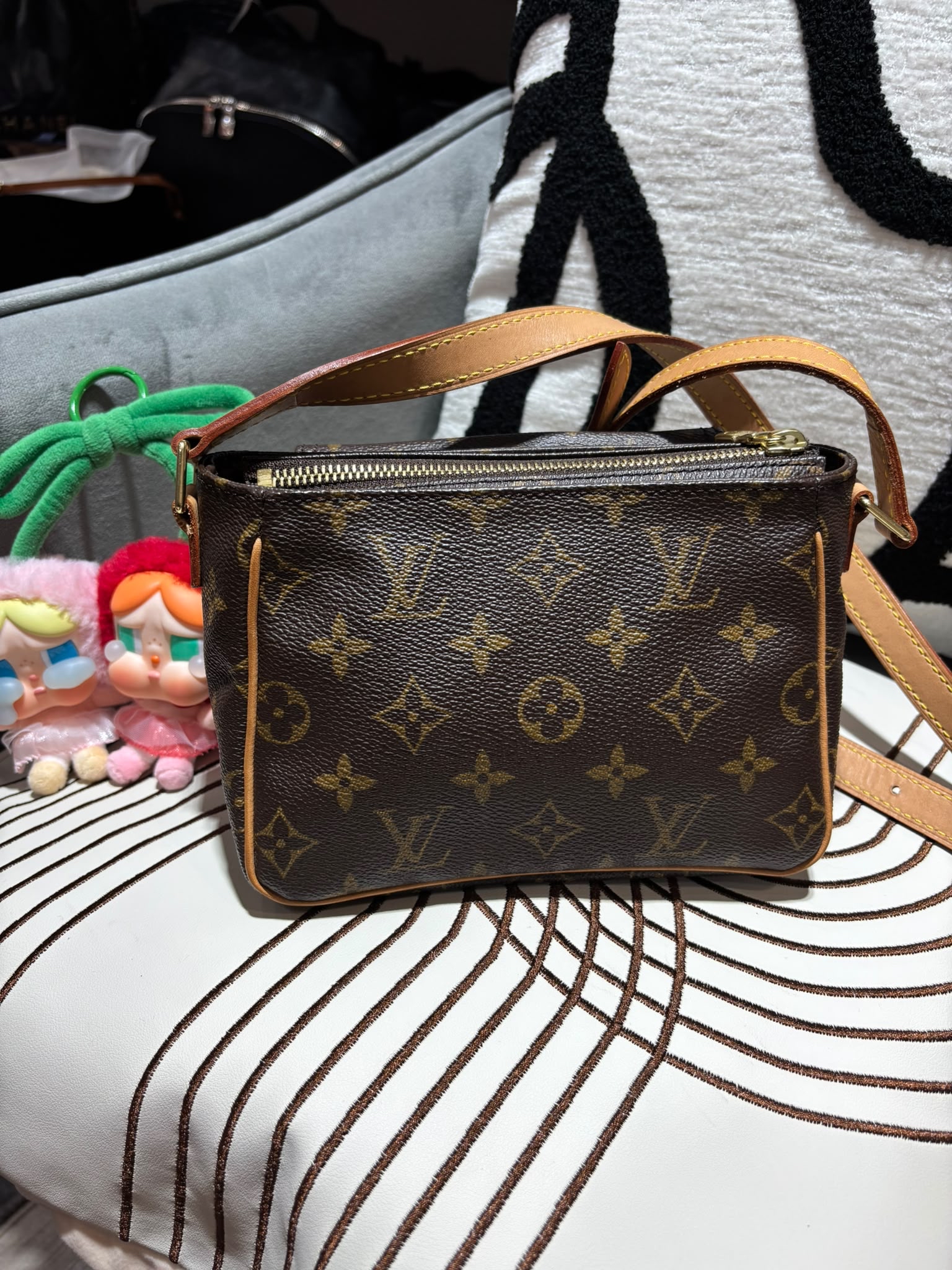 LV viva Cite PM crossbody bag Monogram 100%Authentic, 90%New ✅Dust bag