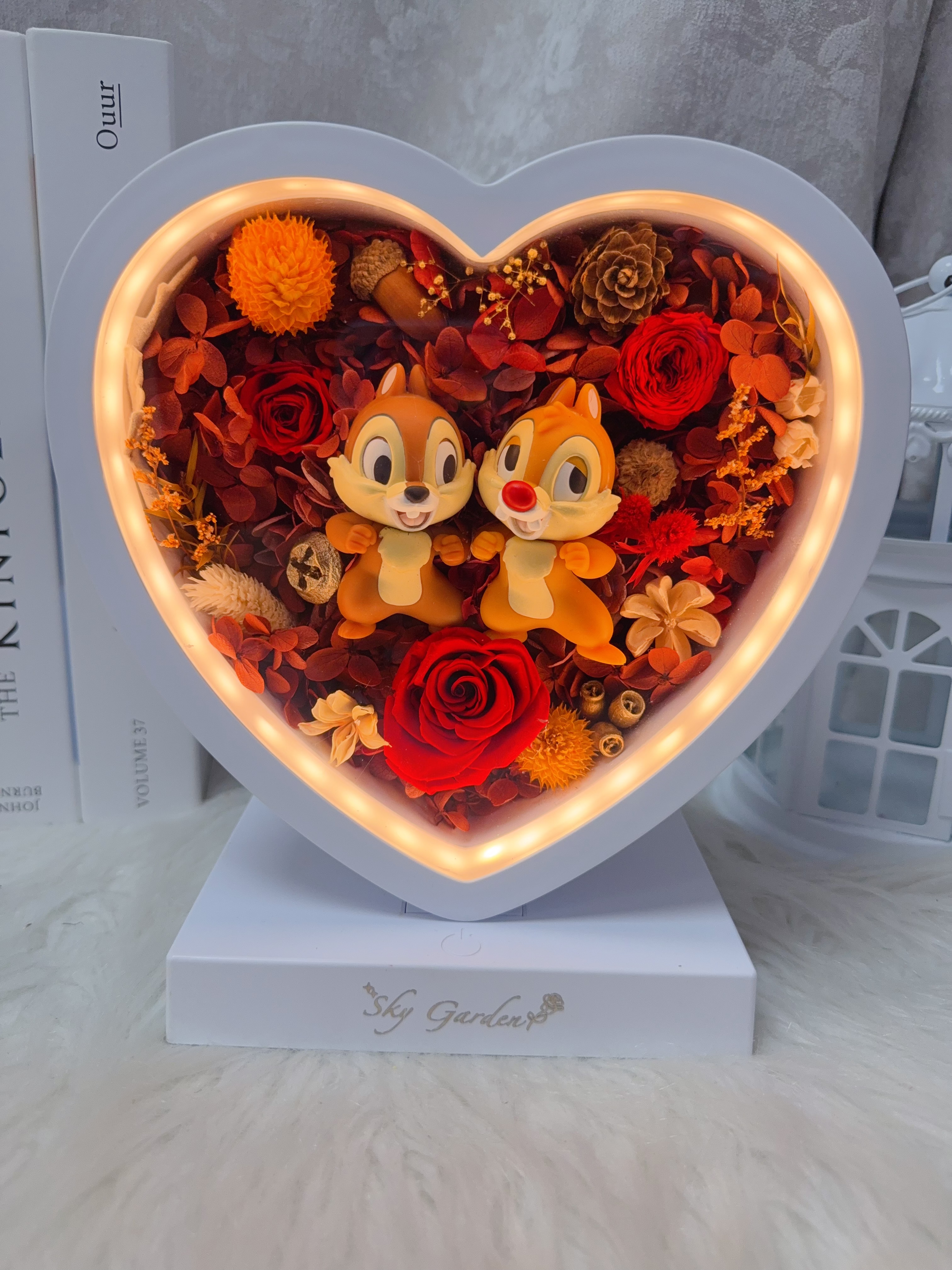 大鼻鋼牙永生花心形小夜燈