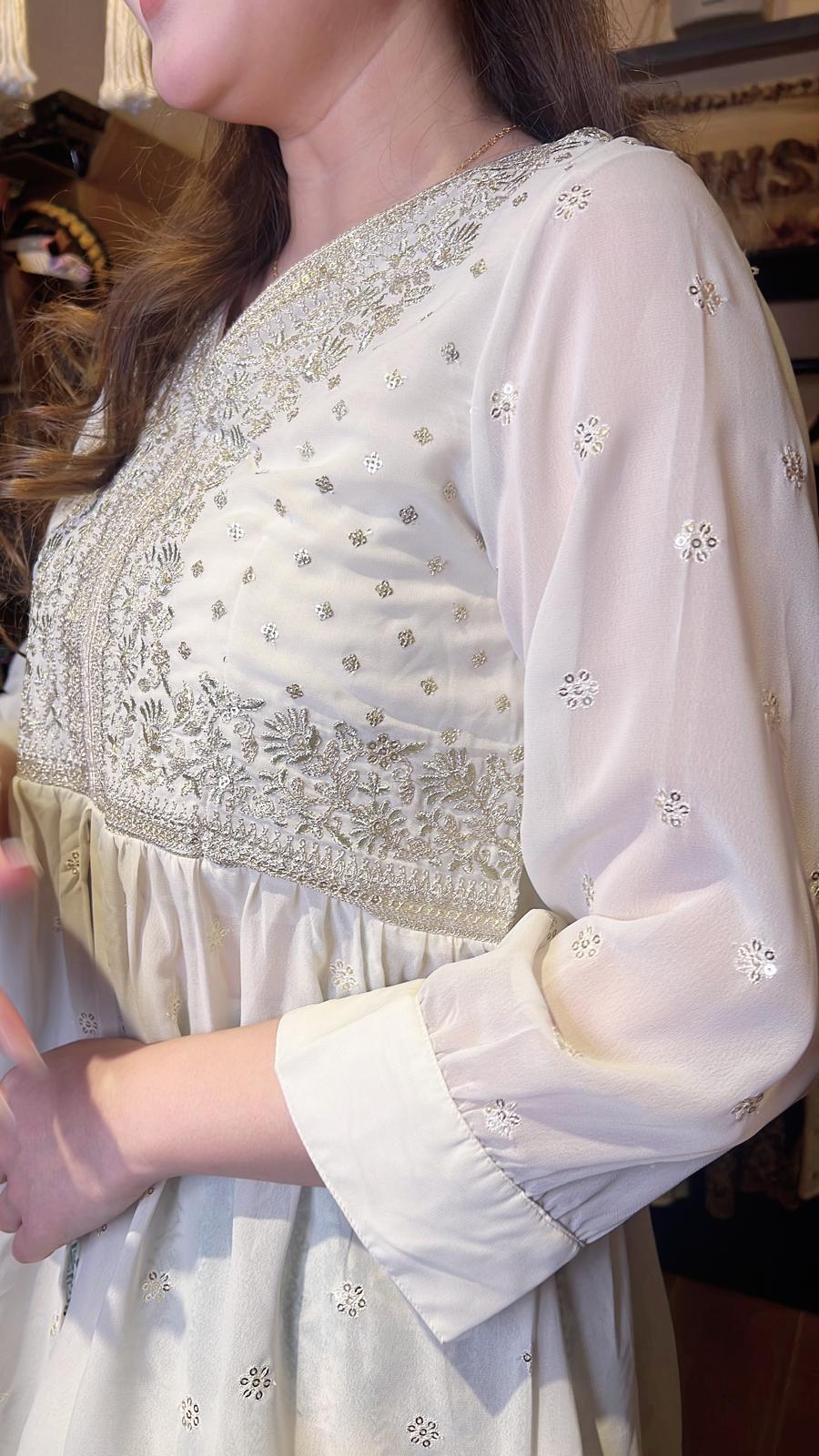 Milky White See-through Y neck full emb. mid sleeve top #634