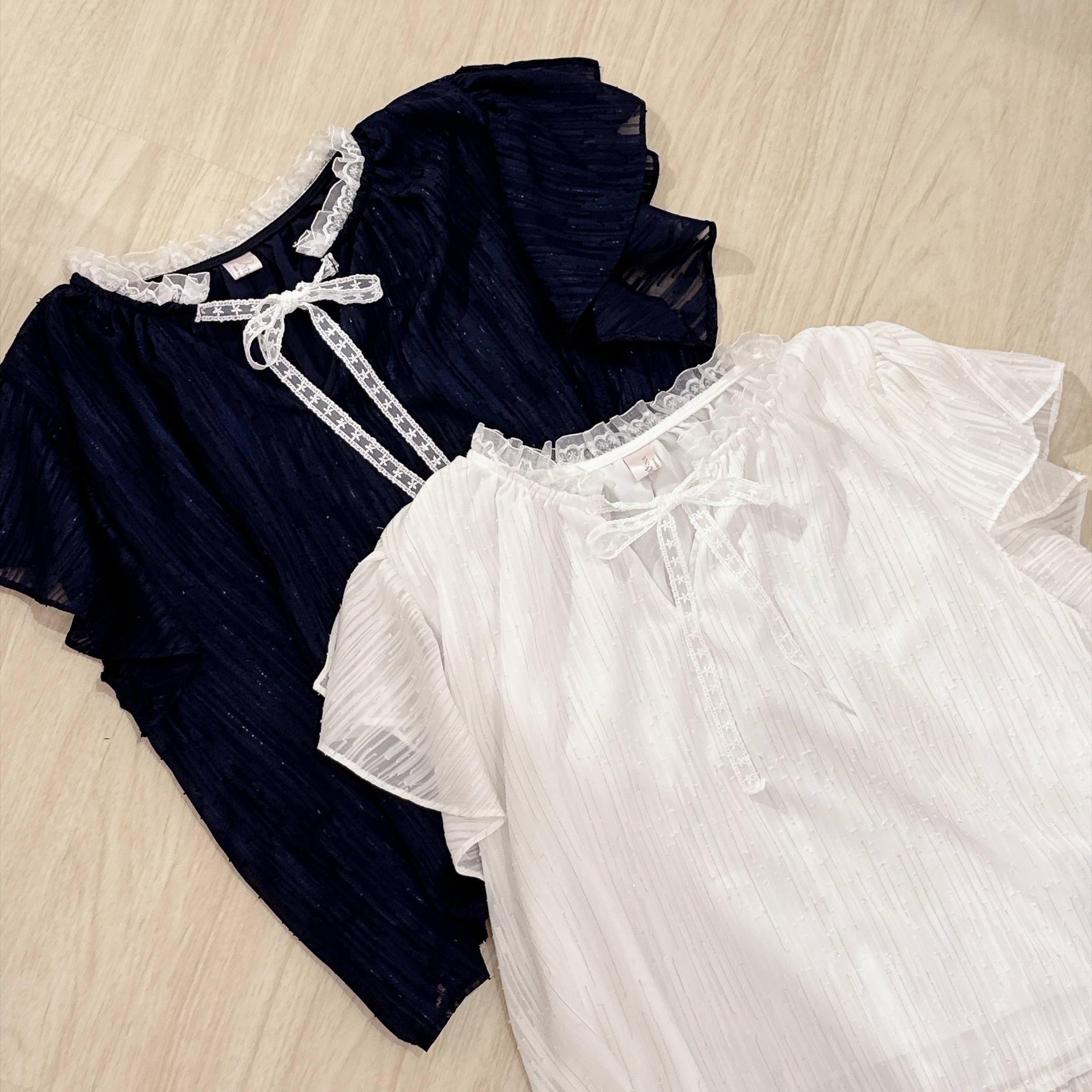 #HANNA-made# Aurelia Lurex Ruffle blouse