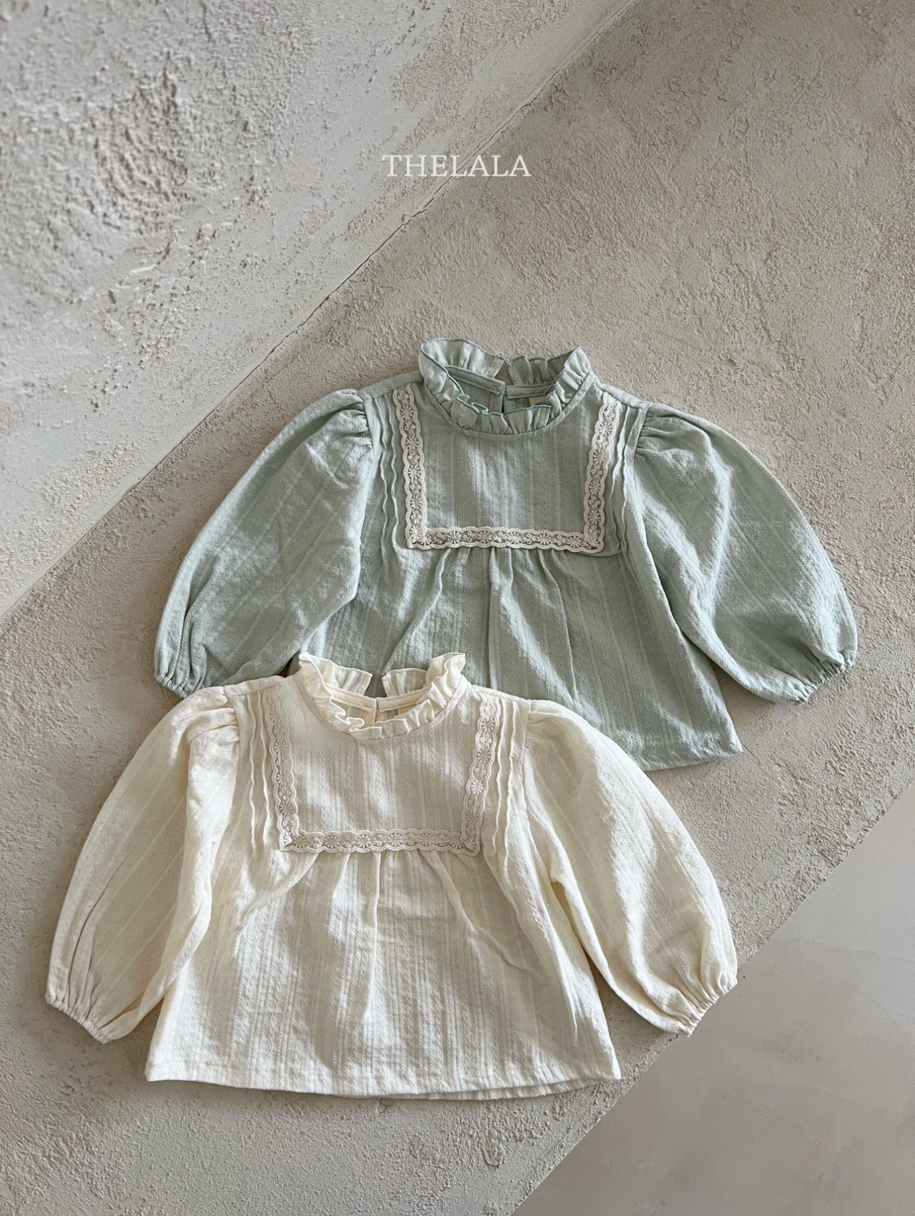 🌸預訂 韓國直送🌸🇰🇷THELALA兩色蕾絲花邊領長袖上衣