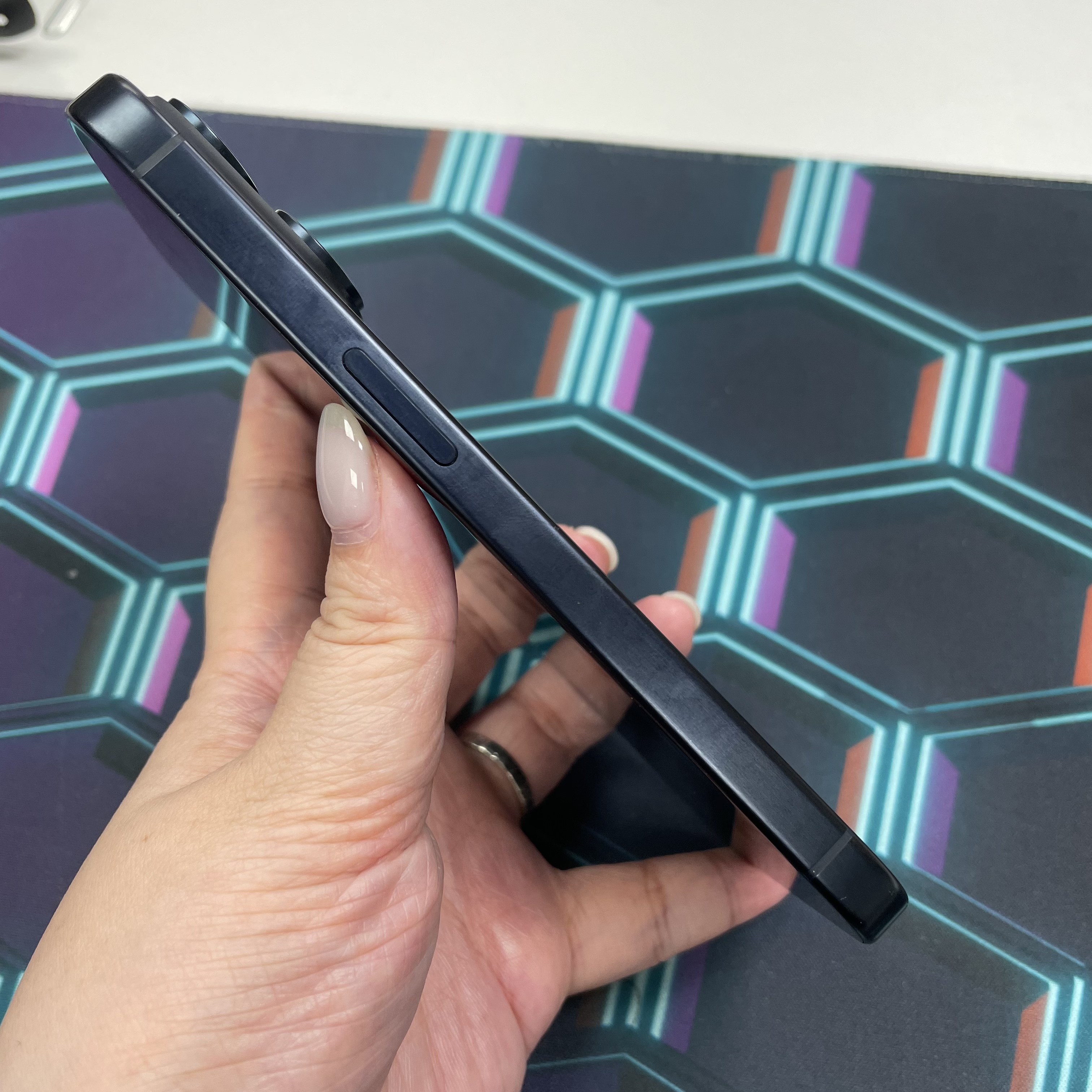 *6583 15 Pro 勁靚機 256GB 電79 藍色 blue