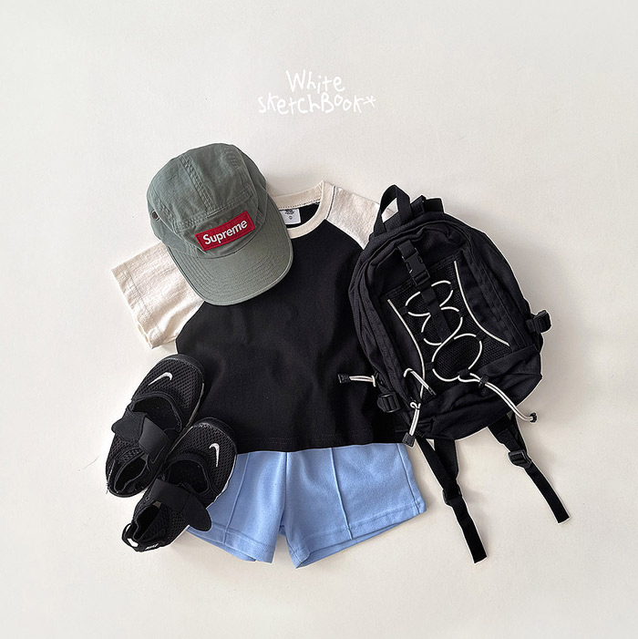 🇰🇷WhiteSketchBook tee