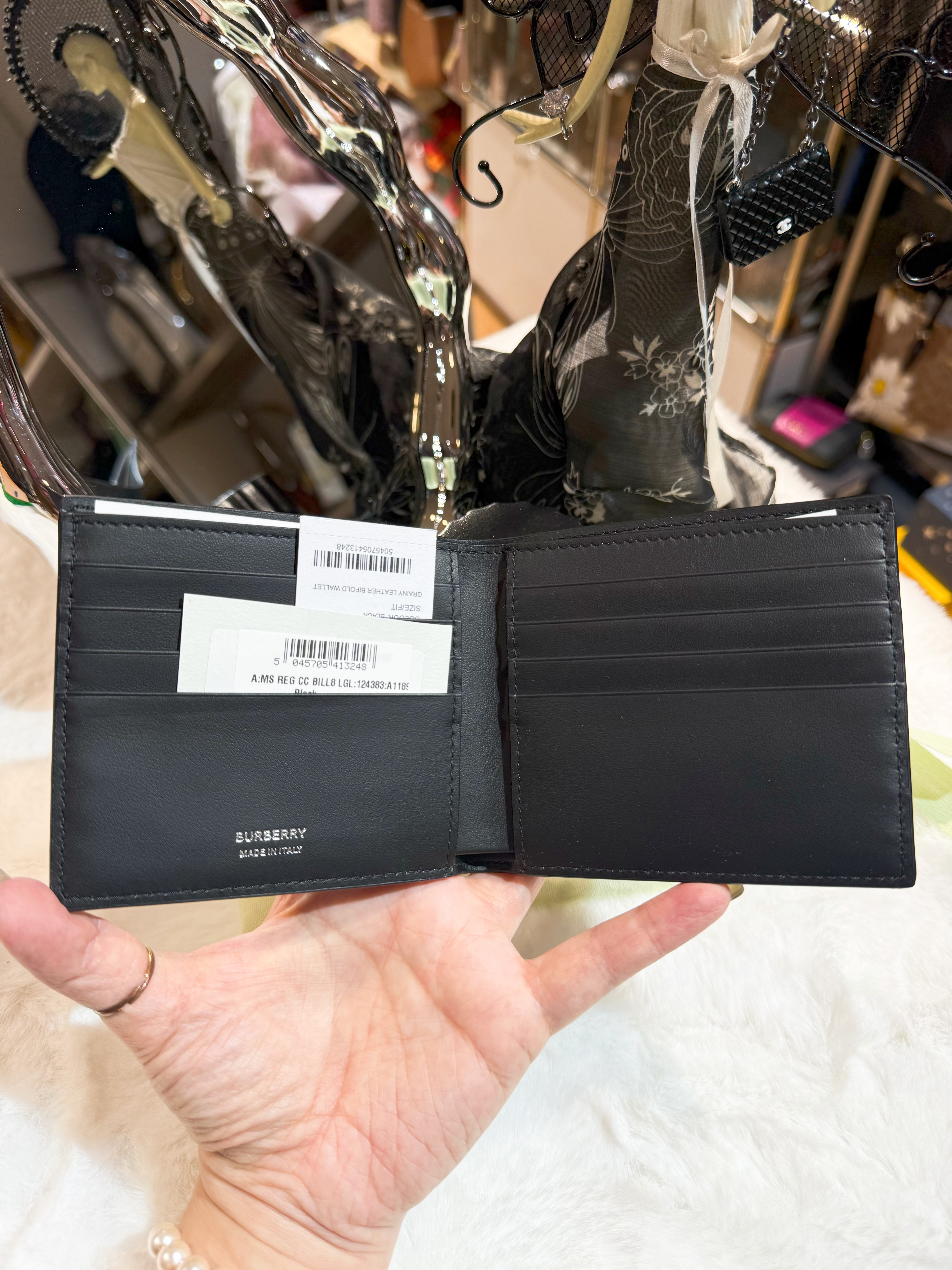 Burberry bi fold wallet 738/blk