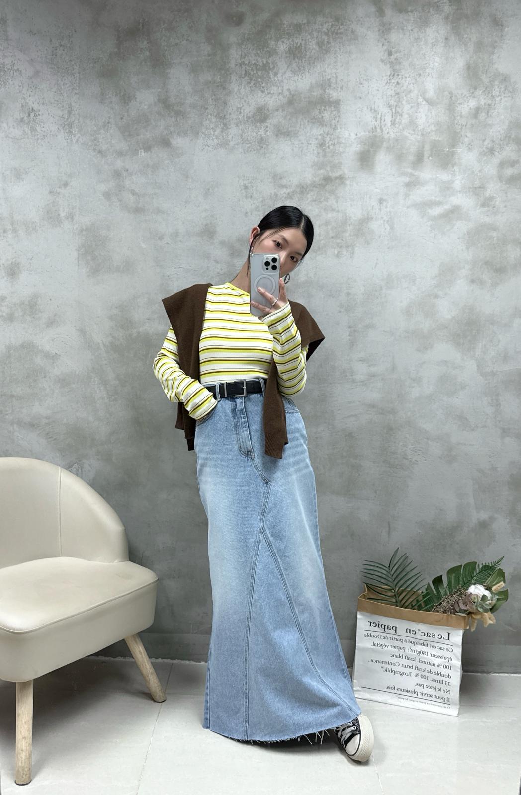 A01 單邊露膊橫間Top