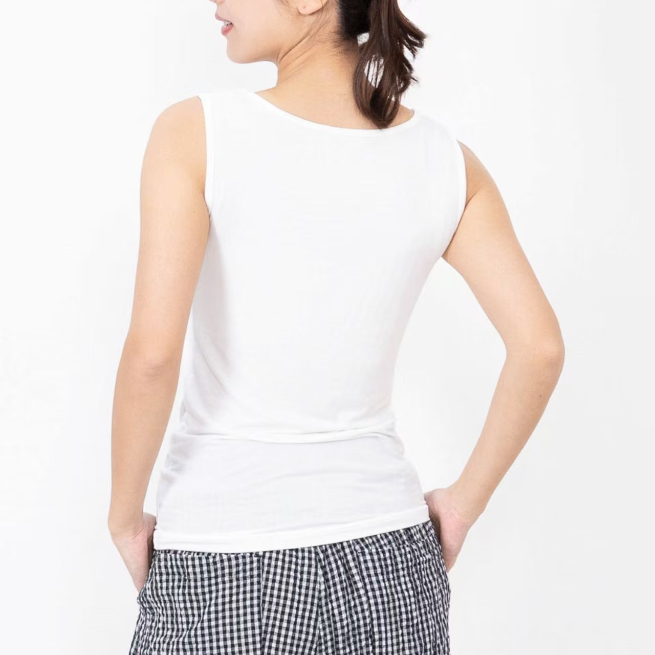 日本製 保濕內襯背心｜柔滑打底・保暖必備