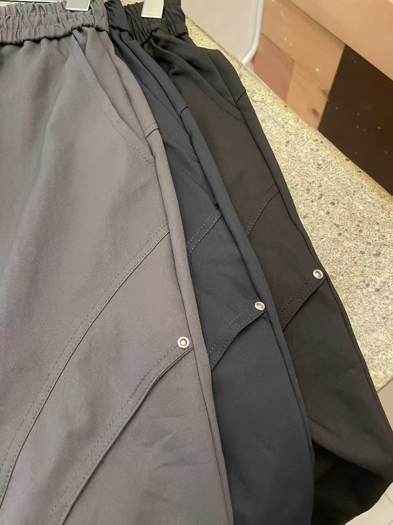 橡筋腰彎刀cut 休閒褲