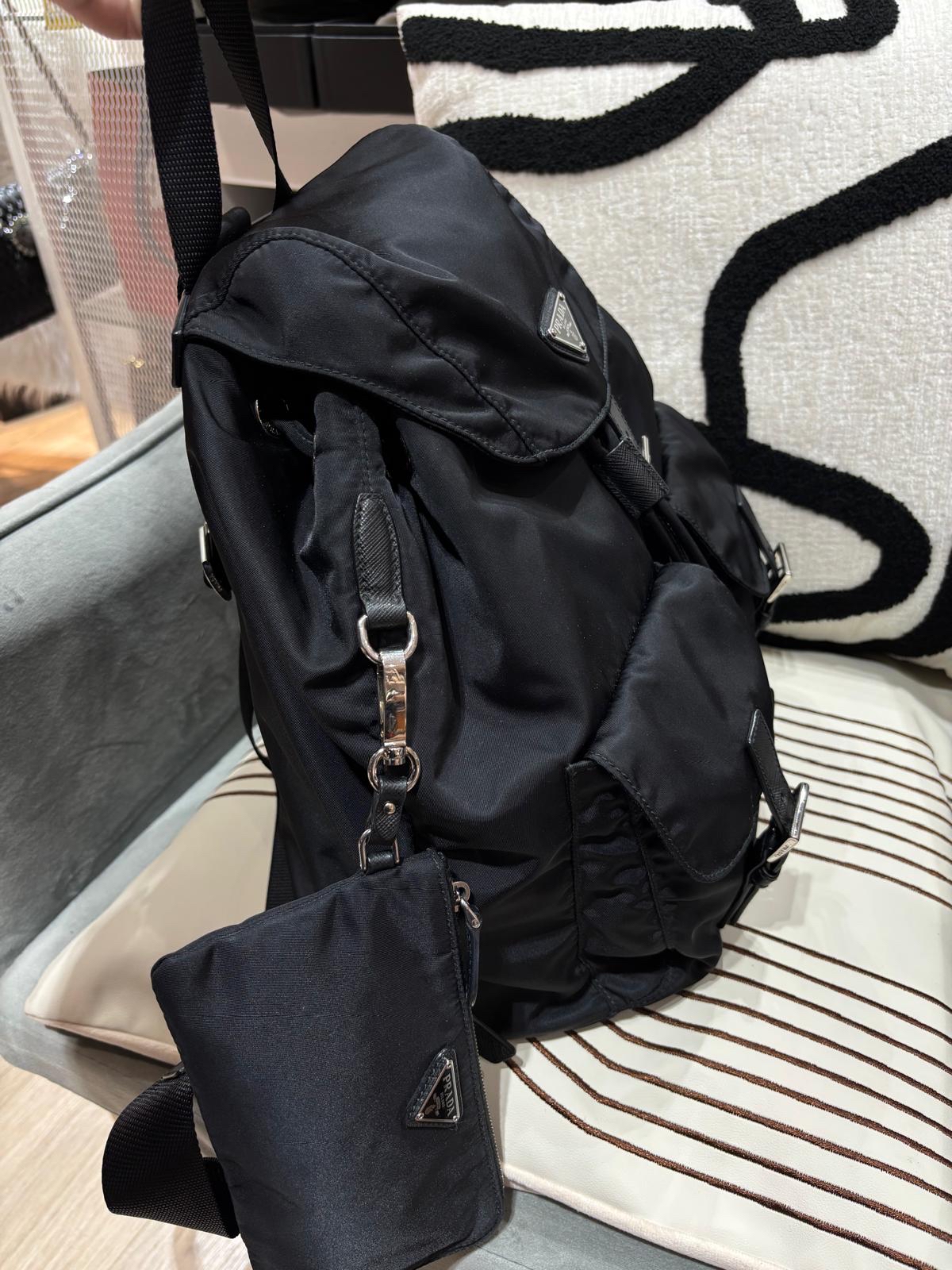 Prada Re-Nylon Backpack 100%Authentic, 95%New ✅pouch ✅Dust bag