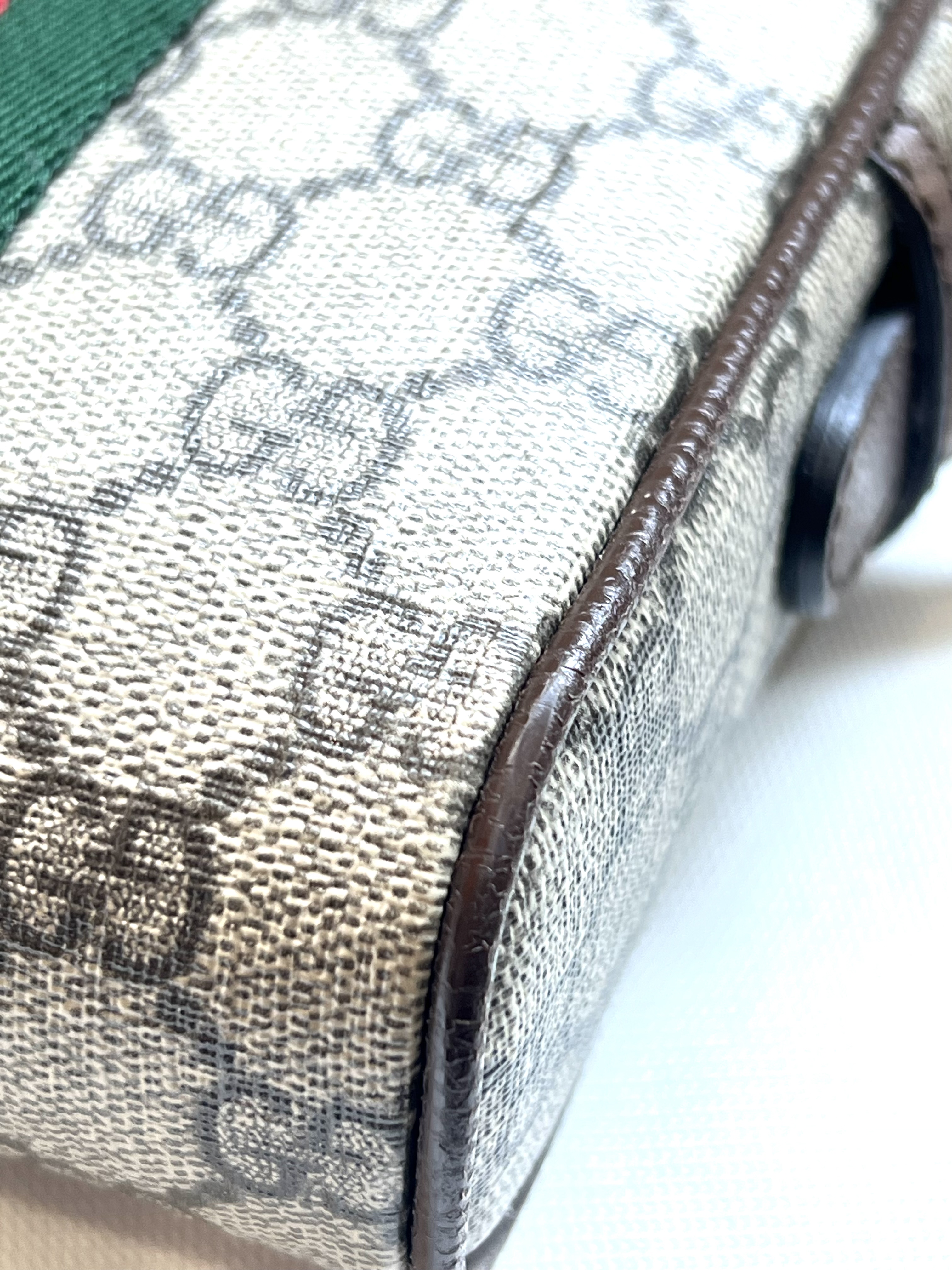 Pre-Owned Gucci Ophidia GG shoulder bag / Product Code: 26041639