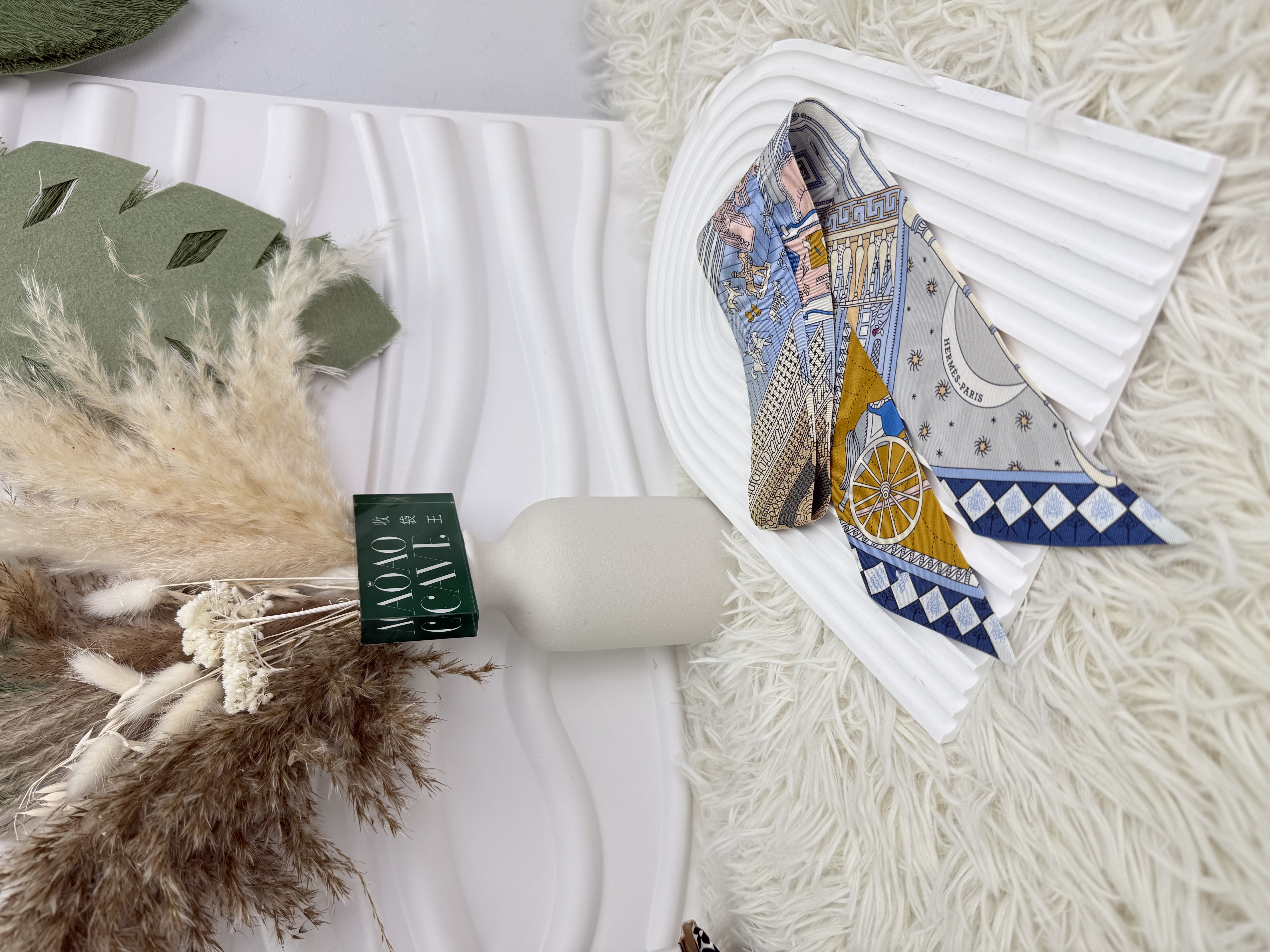 Hermes🤍PRE OWNED 🖤奇珍異寶Twilly