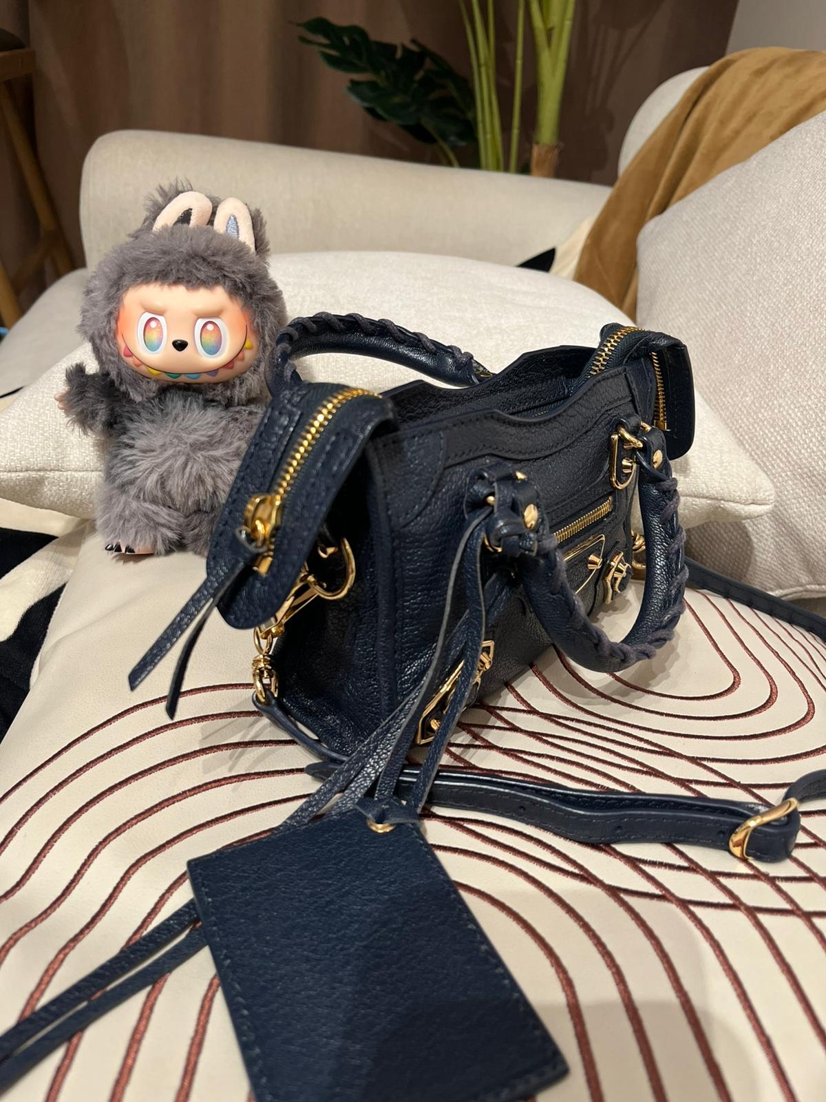 BALENCIAGA Nano City bag 100%Authentic, 98%New ✅mirror ✅Dust bag