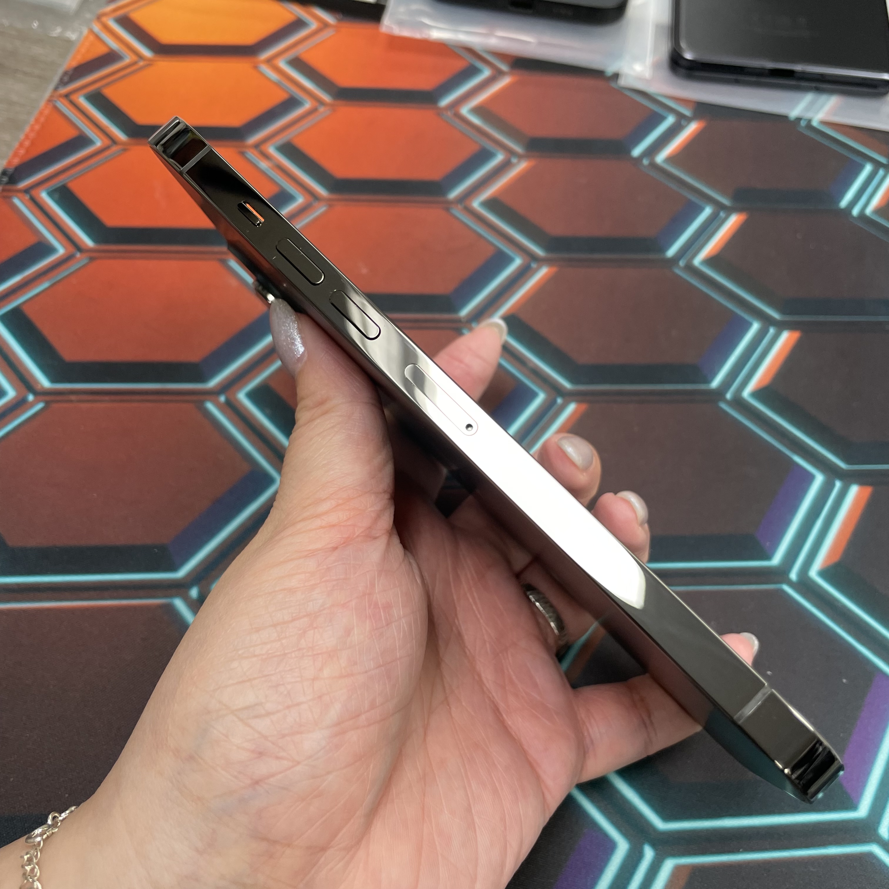 *6885 13 Pro max 完美機 1Tb 電84 黑色 black