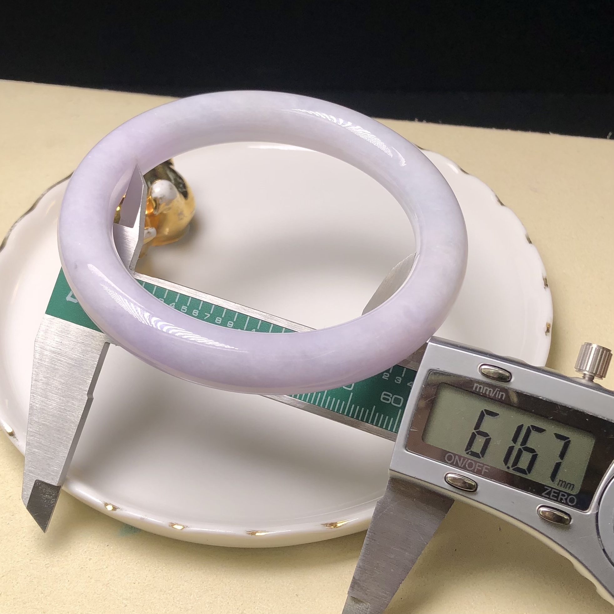 C05530 木那粉紫圓鐲61.7mm