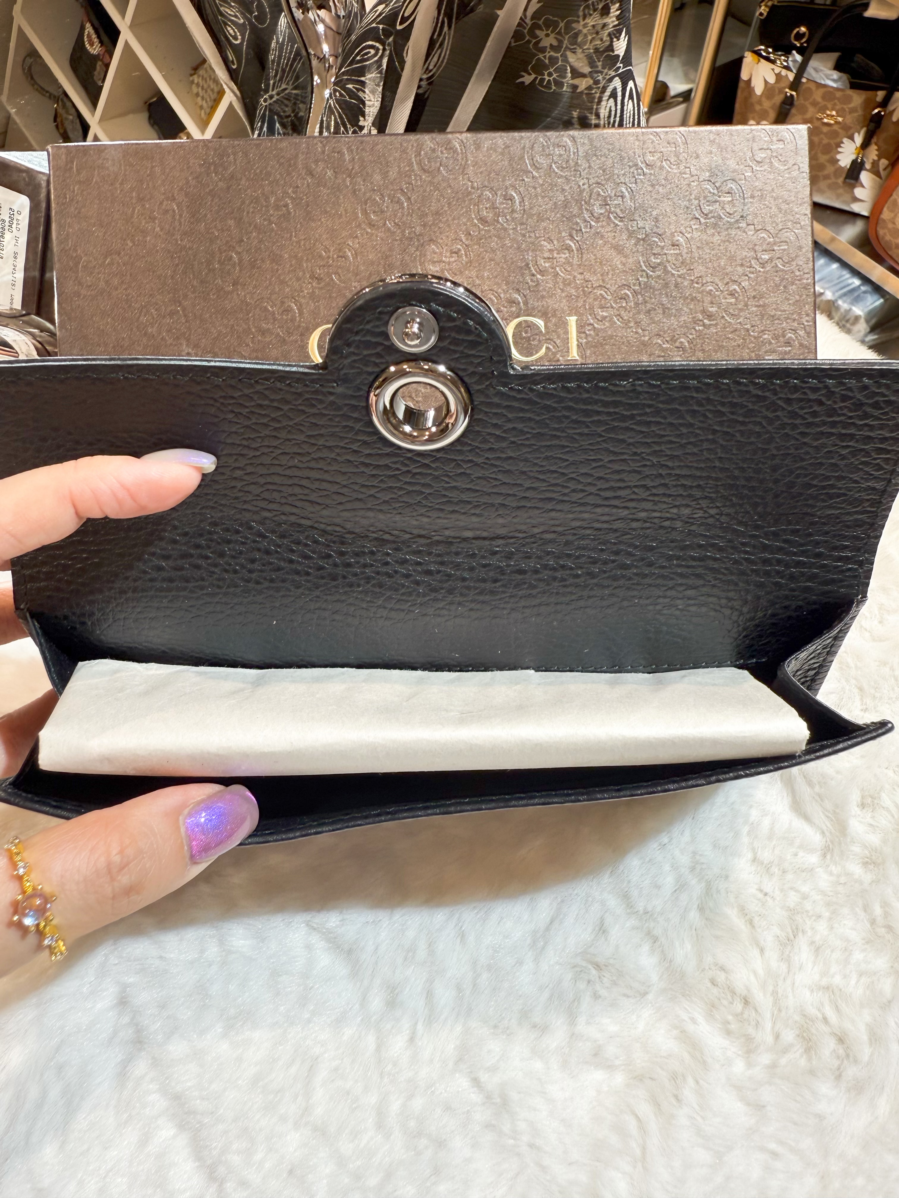 Gucci flap long wallet pebb/blk