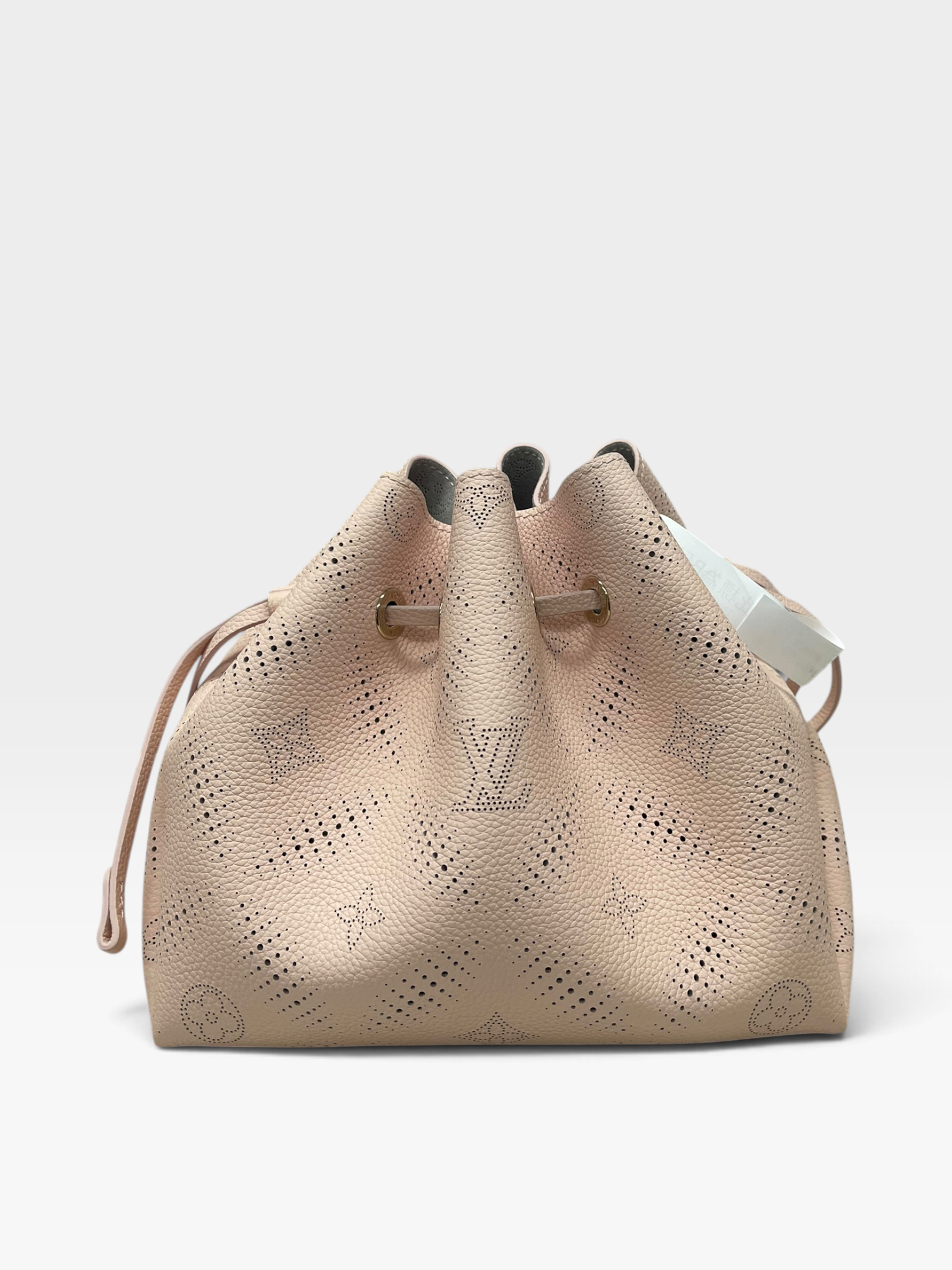 Pre-Owned LV Mahina Bella / Product Code: 092703