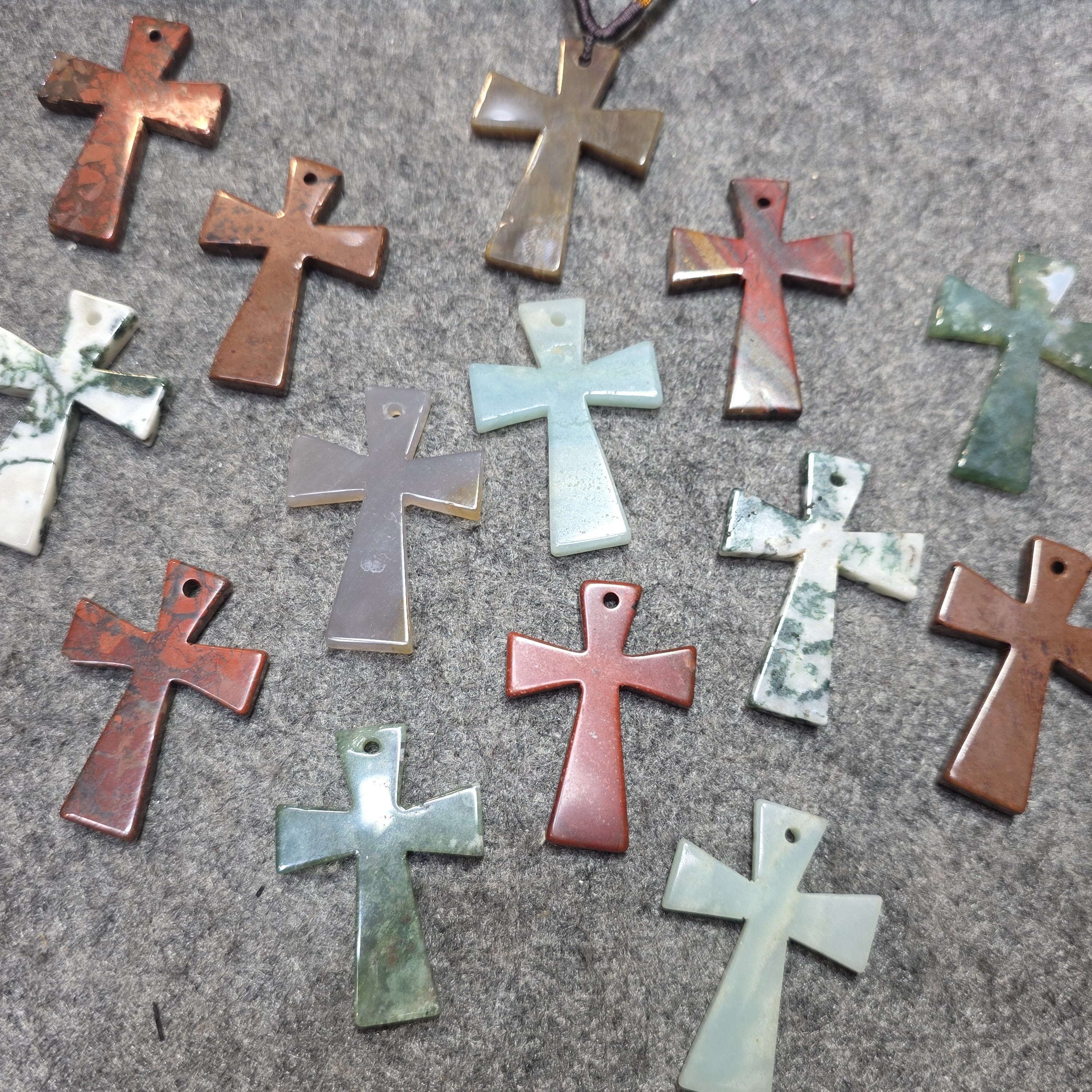 瑪瑙十字架織繩頸鏈