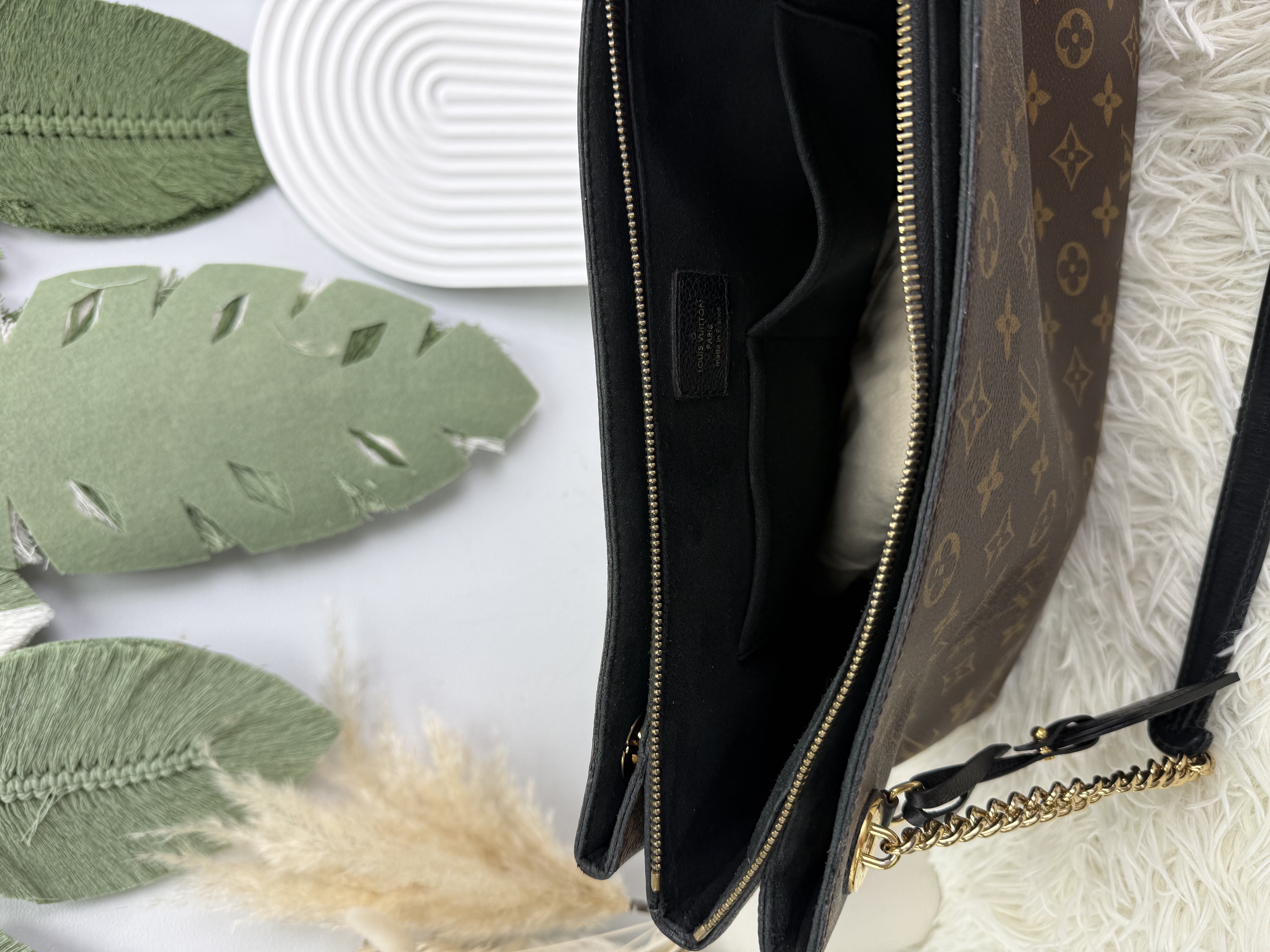  LV🤎PRE OWNED 🛍️老花鏈條單肩包 2018標 有塵袋
