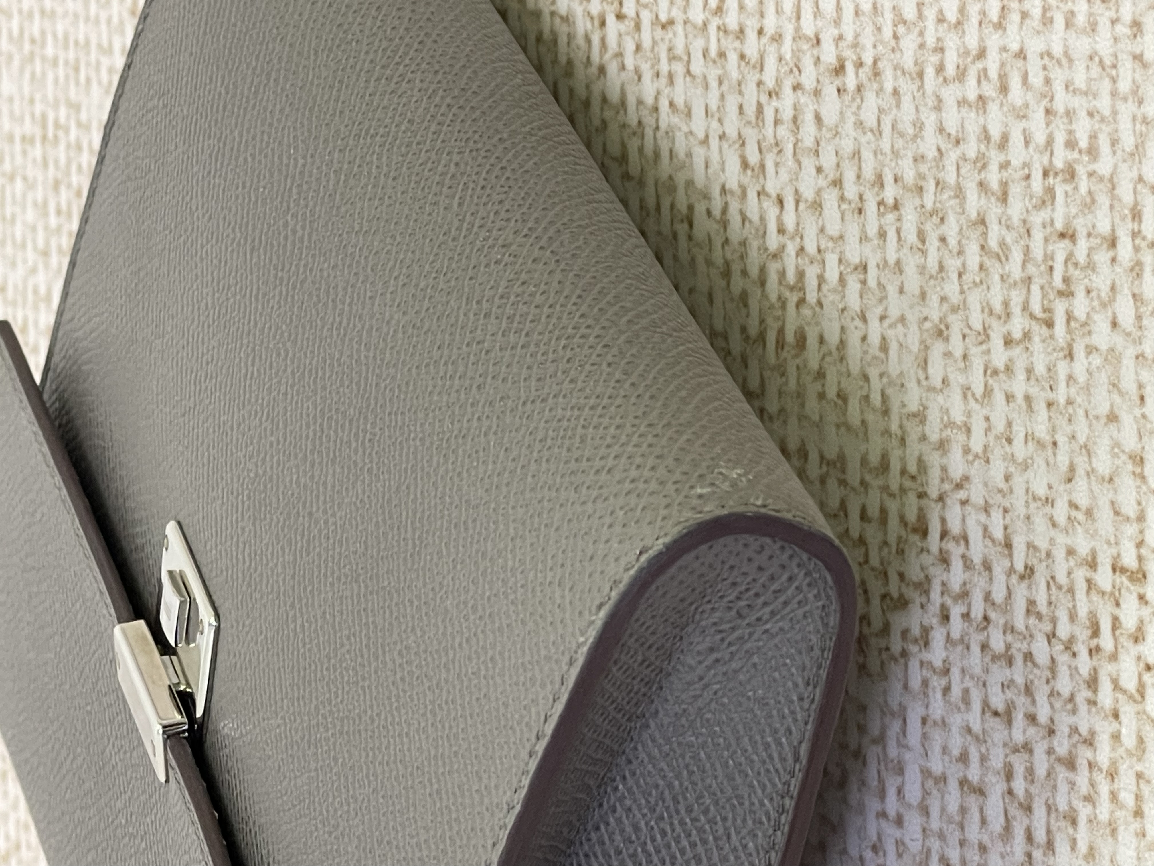 Pre-owned Hermes Clic16/ Stamp C/ Product Code: 26030709