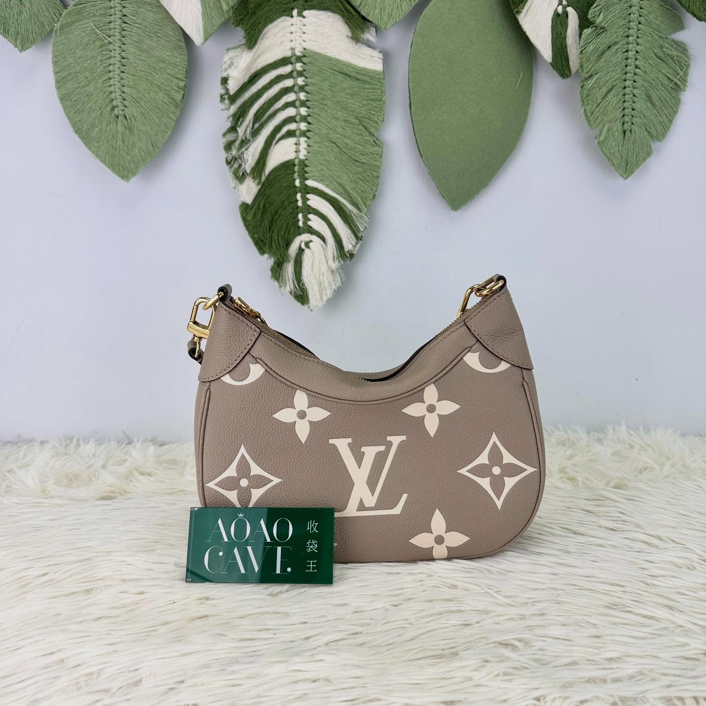 LV 🤍PRE OWNED Bagatelle 大象灰真皮HOBO牛角包 晶片款🤎