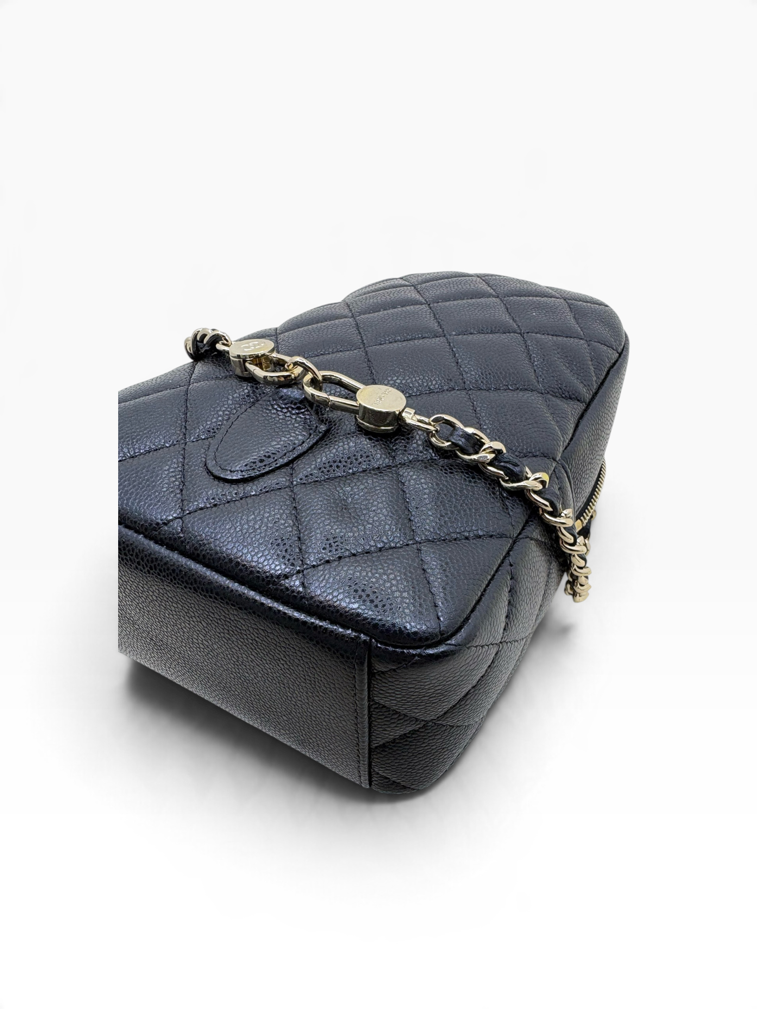 Pre owned chanel backpack K9101