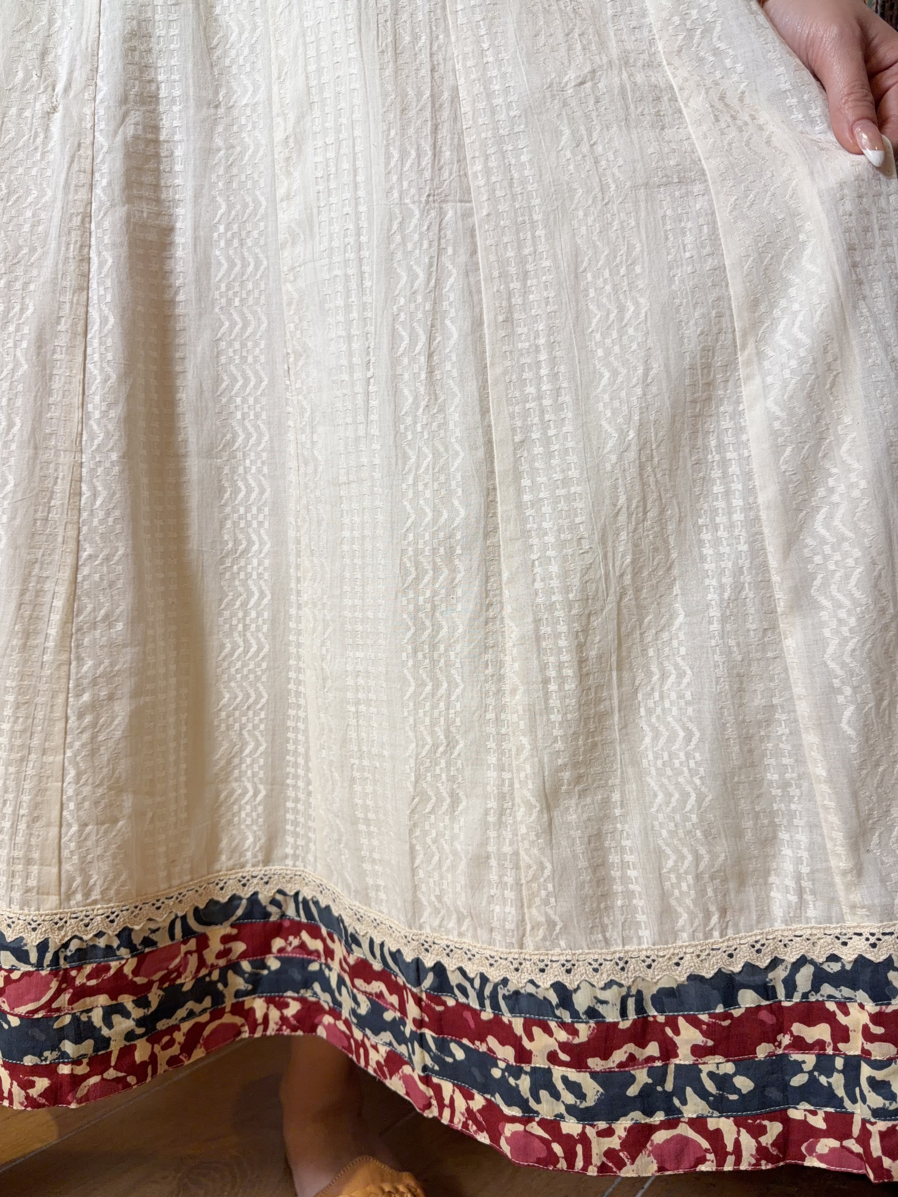 1669 White 3D Pattern Camouflage A-Line OP