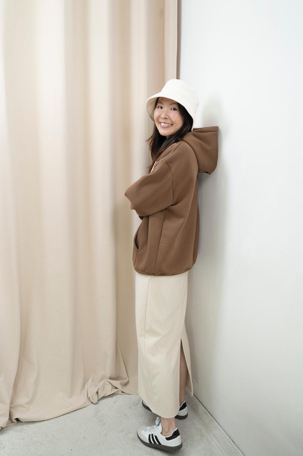 加絨有帽文字衞衣（咖色）