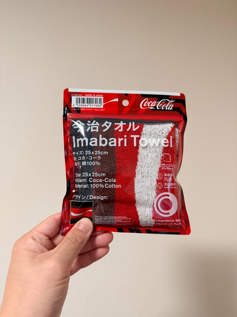 「新品」Family Mart x Coca Cola 商品