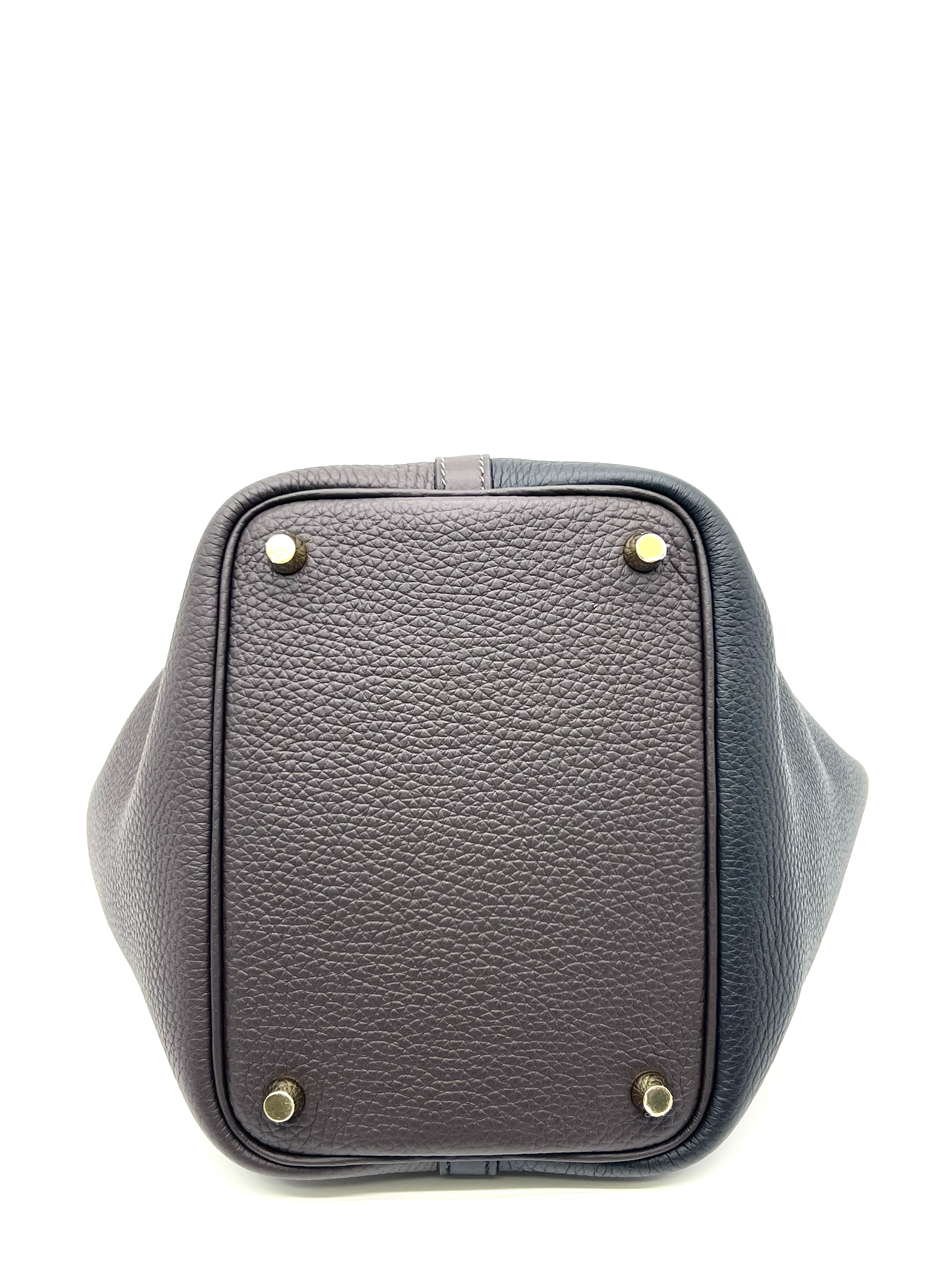 Pre-Owned HERMÉS P18 Stamp B / Product Code: 26051106
