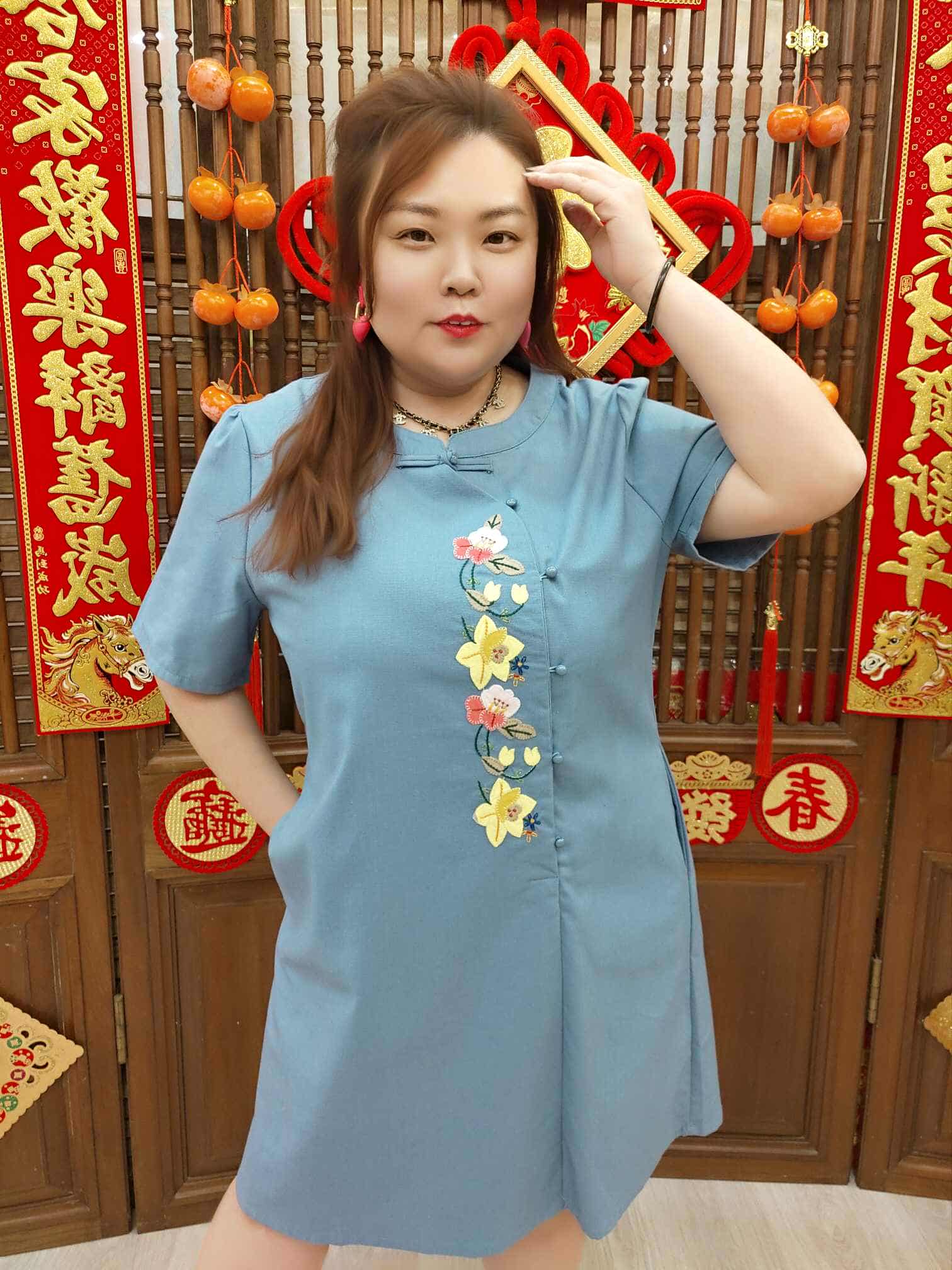 MFA06 BE06-502688 刺绣中国式设计连衣裙