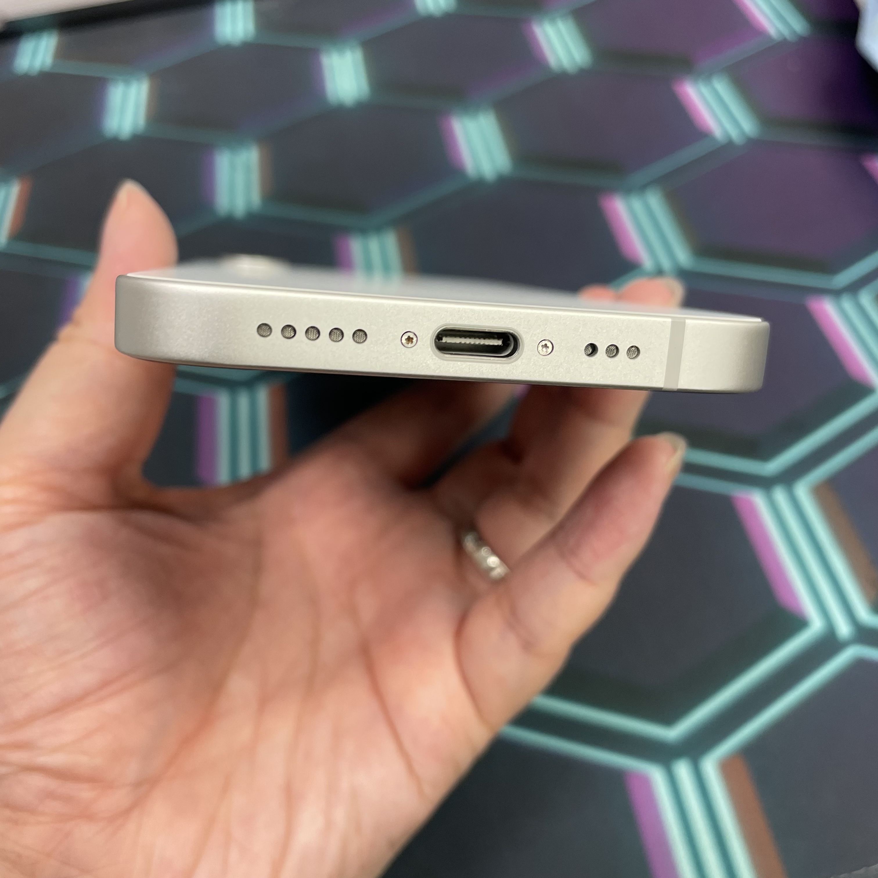 *8207 17e 完美機 256GB 電100 白色 white
