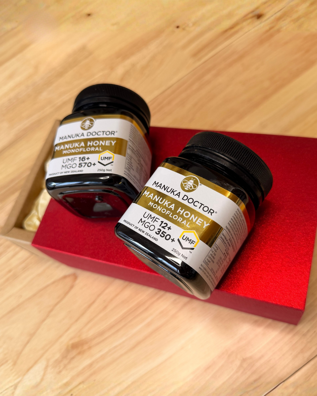 麥蘆卡蜂蜜喜氣洋洋禮盒 Manuka Honey Festive Red Box Set