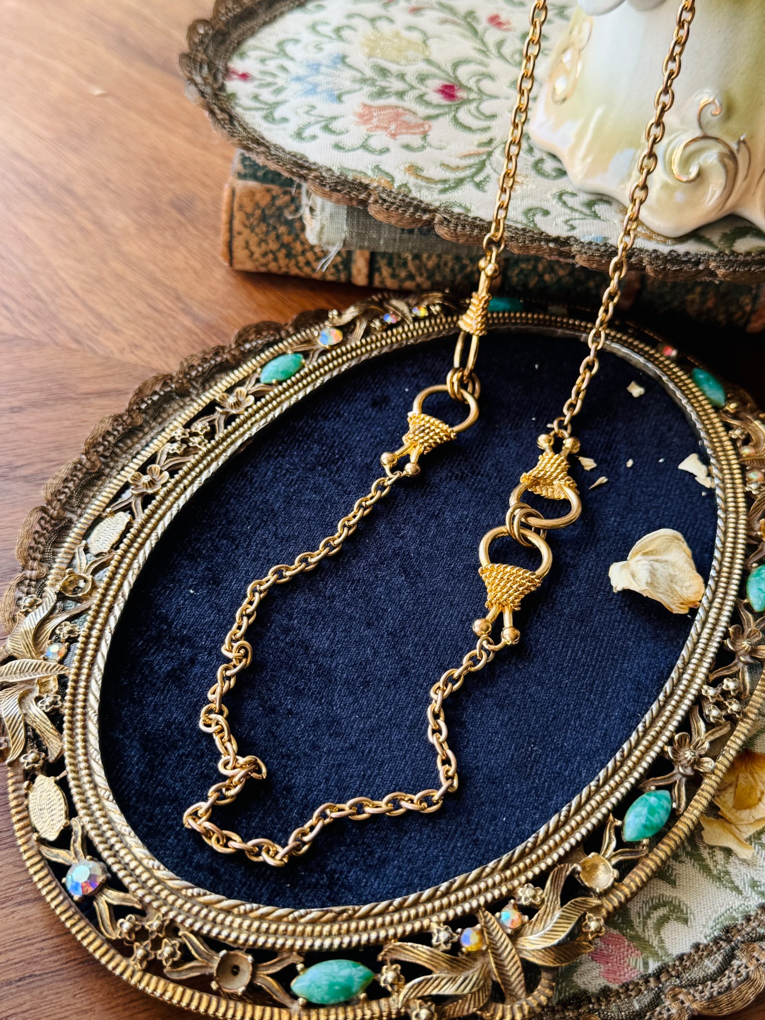 Vintage C.a. 1980s /1990s Made in Korea Rose Gold Tone "Lock" Chain Necklace(MT2654)