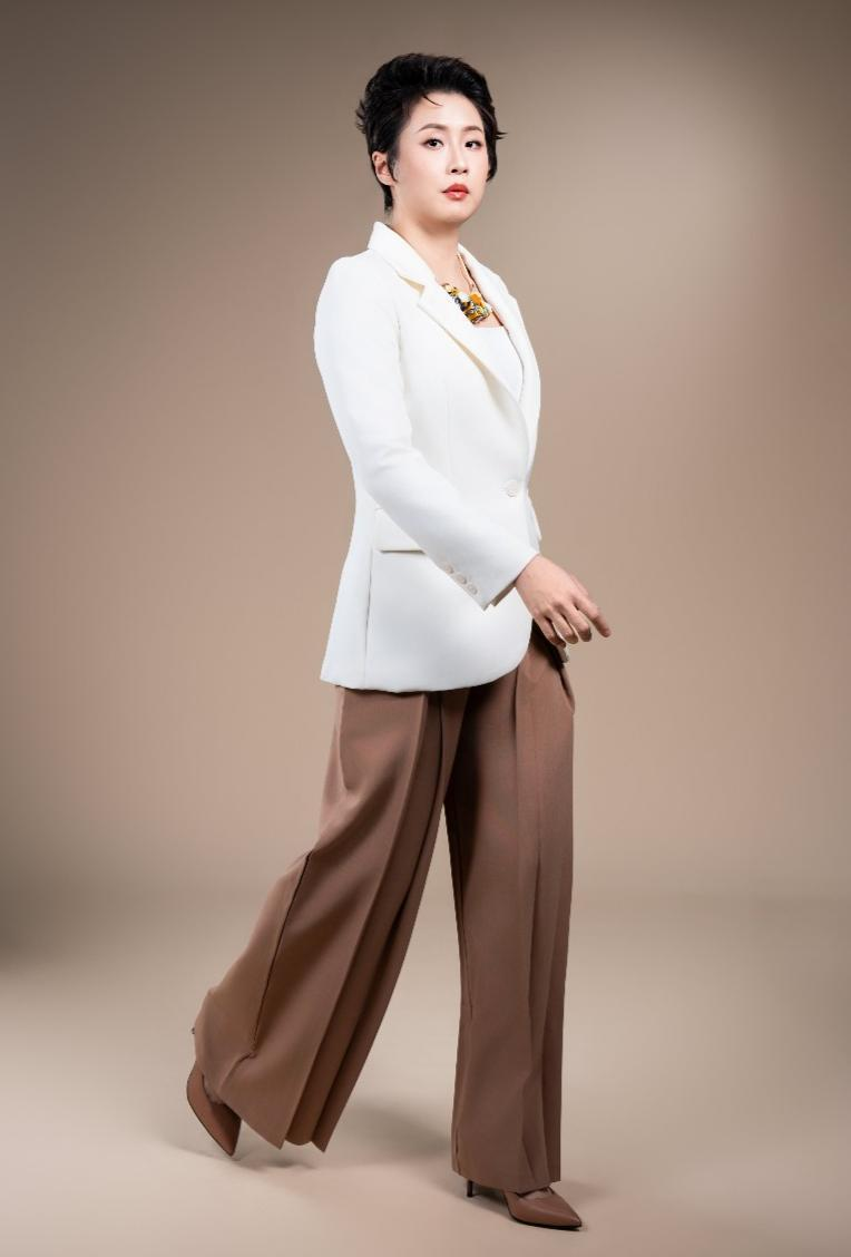 Openline Pleat Pants